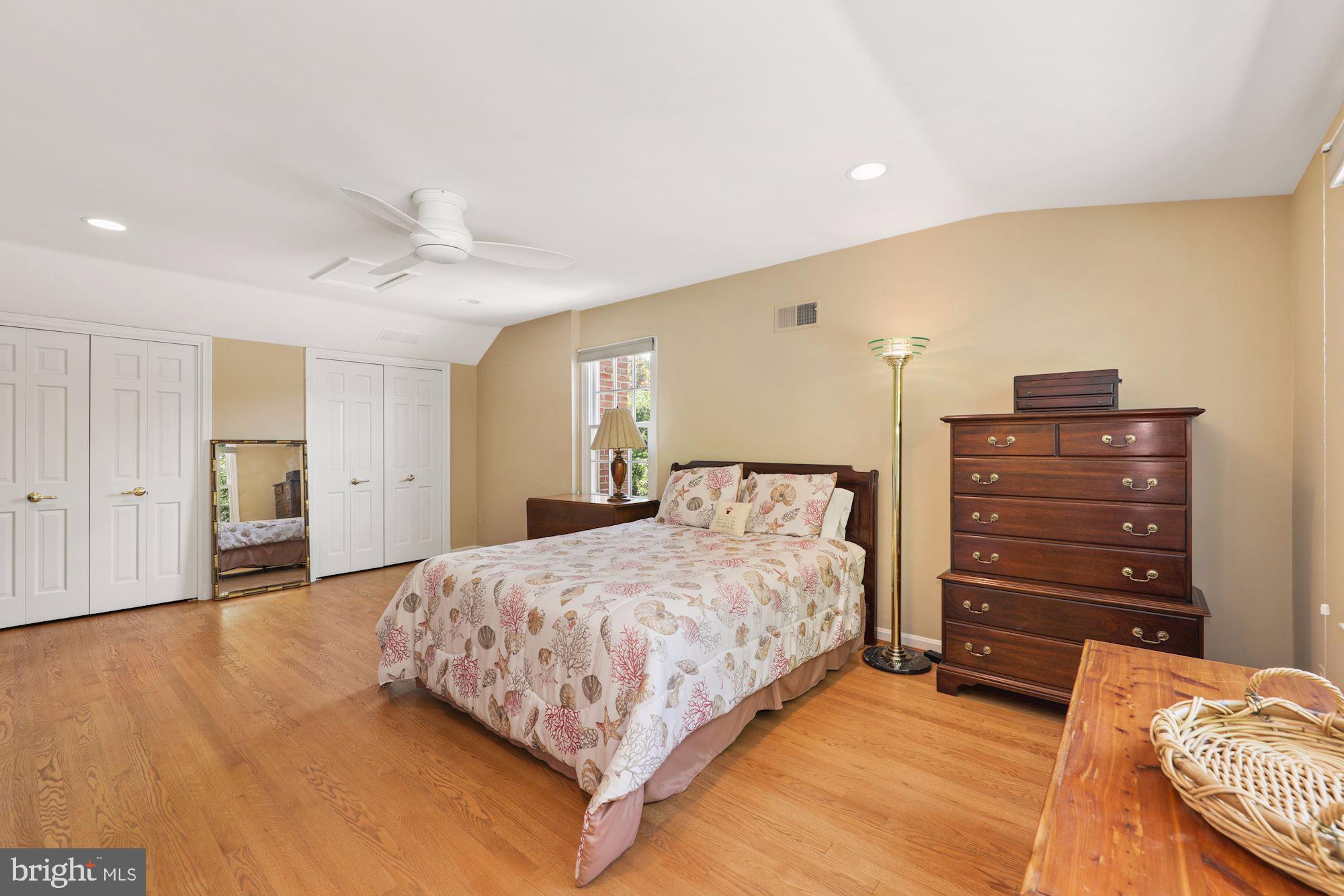 WESTMORELAND HILLS - Residential