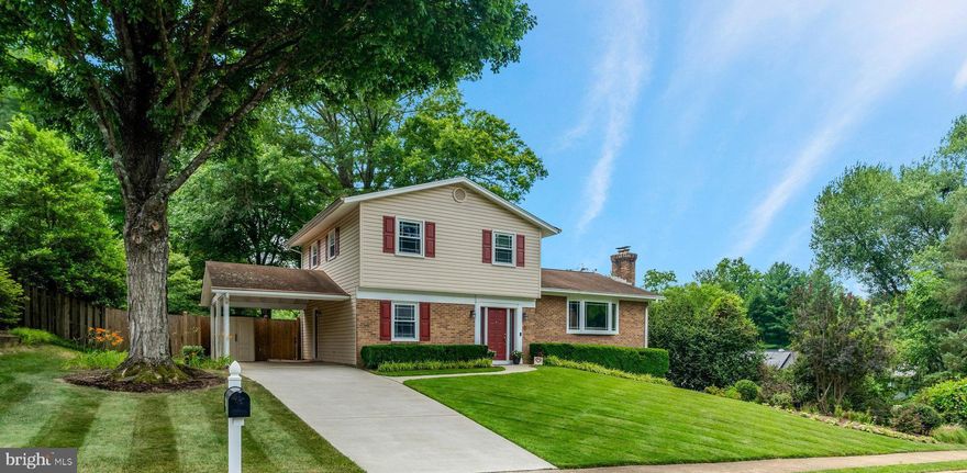 Just the home and neighborhood you've been waiting for! Fantastic opportunity to live right in the town of Vienna! Only a short walk to the center of everything! This meticulously maintained 4 bedroom, 2.5 bath single family home is tucked away on a quiet cul-de-sac street in the heart of Vienna, with no HOA!

As you step inside, you'll be greeted by a spacious living area that seamlessly flows into the dining space and even includes a bonus first-floor bedroom! The fully renovated kitchen is a chef’s dream, featuring modern stainless steel appliances and ample quartz countertop space. An inviting atmosphere perfect for entertaining guests or enjoying family mealtime. You'll also love the hardwood floors on the main and upper level. With 3 bedrooms upstairs, there's plenty of room for everyone to have their own space. The oversized primary bedroom boasts a recently renovated en-suite bathroom and abundant closet space with custom-built shelving. This lovely property also features a fully finished basement with spacious rec room, loads of extra storage space and walk-out to the fully fenced-in backyard. The professional landscaping and hardscaping will not disappoint. You'll also enjoy spending time outdoors in the charming screened-in porch; the perfect spot for enjoying your morning coffee or unwinding in the evening with the kids.

Thoughtfully updated throughout, this lovely home is ready for you! Updates include: New windows (2018), kitchen remodel including added gas line for gas cooking stove (2019), recessed lighting on main floor (2019), primary bathroom remodel (2019), refinished hardwood floors including added hardwoods to kitchen, plus LVP flooring to den, office and entry, and new carpet in the basement (2019), privacy fence (2020), new concrete driveway (2021), hot water heater (2021), laundry room remodel (2024), new washer and dryer (2024), professional landscaping and hardscaping with Wheat's Landscaping and more!

Conveniently located near Tyson's Corner, this prime location offers easy access to shopping, dining, and major transportation routes. A rare find that perfectly balances peaceful living with urban convenience. 
Just move in and enjoy! Plus, you'll relish the convenience of local amenities and top-rated schools just minutes away. This charming home and neighborhood are more than just living space; it's a testament to quality living. Schedule a tour and get ready to make this Vienna gem your own! OPEN THIS SATURDAY & SUNDAY 6/22 & 6/23 12-3 PM.