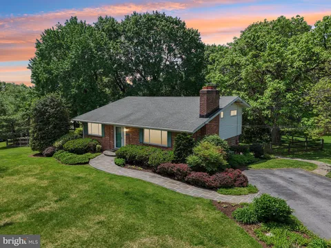 3217 Wood Avenue, Burtonsville, MD MLS: MDMC2176566