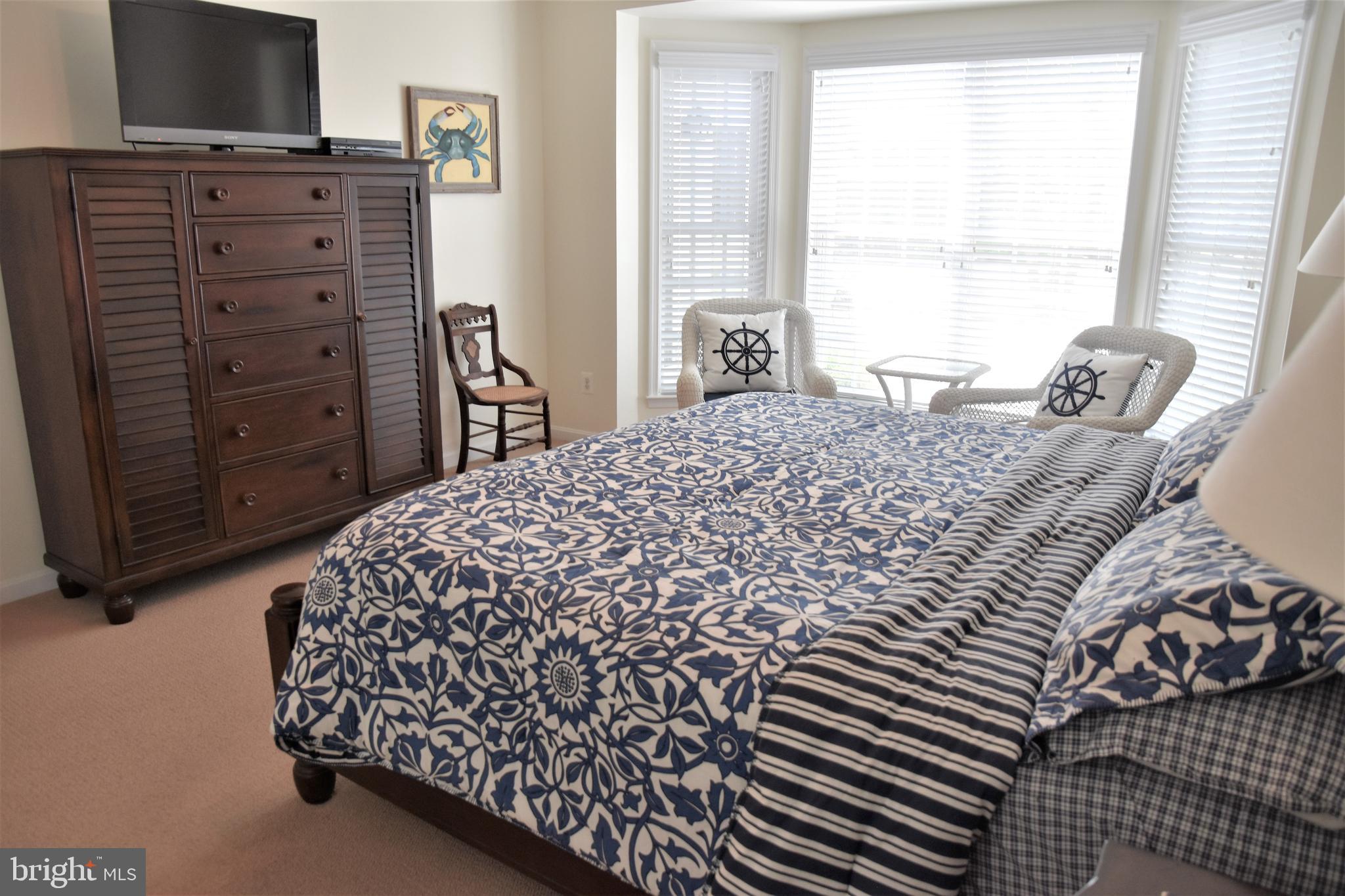 EASTON CLUB EAST - Residential