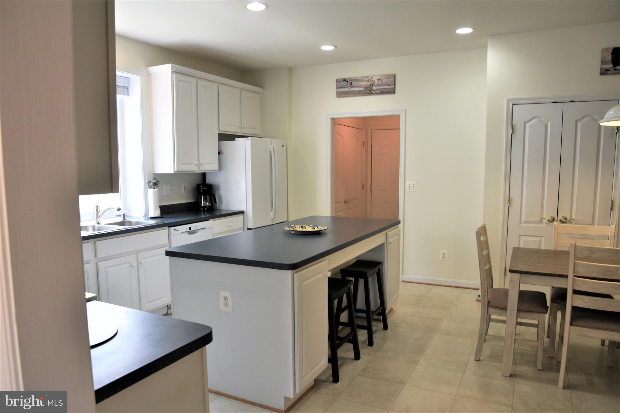 EASTON CLUB EAST - Residential