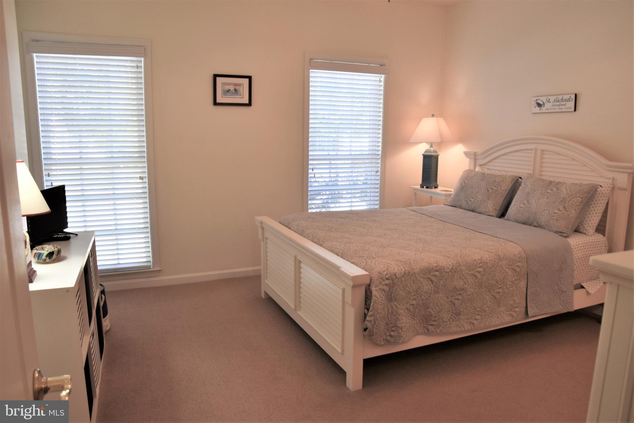 EASTON CLUB EAST - Residential