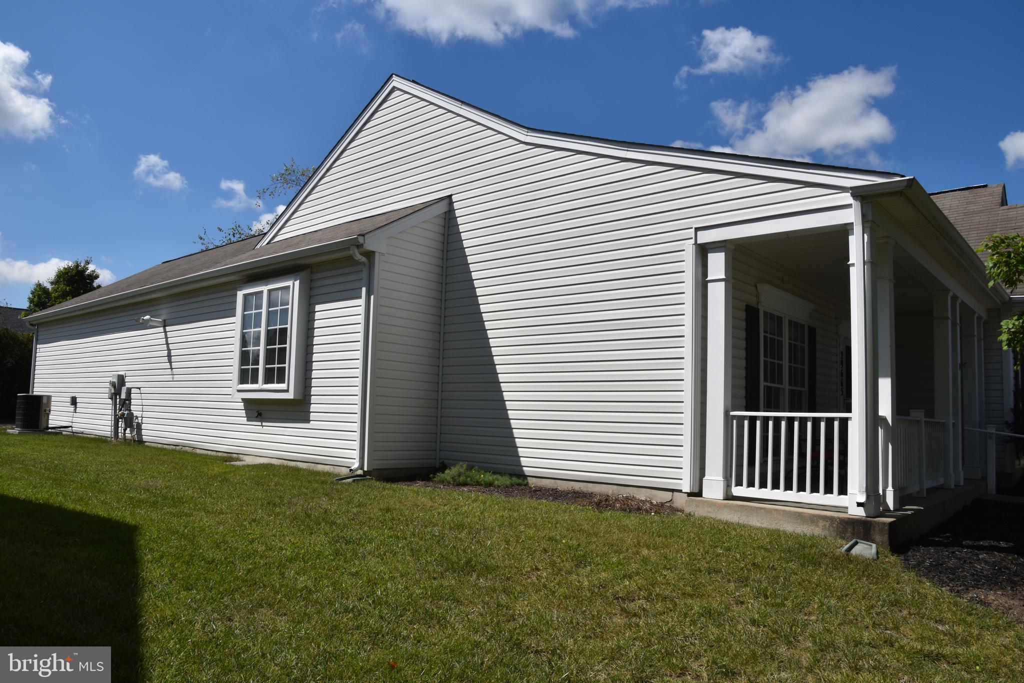 EASTON CLUB EAST - Residential