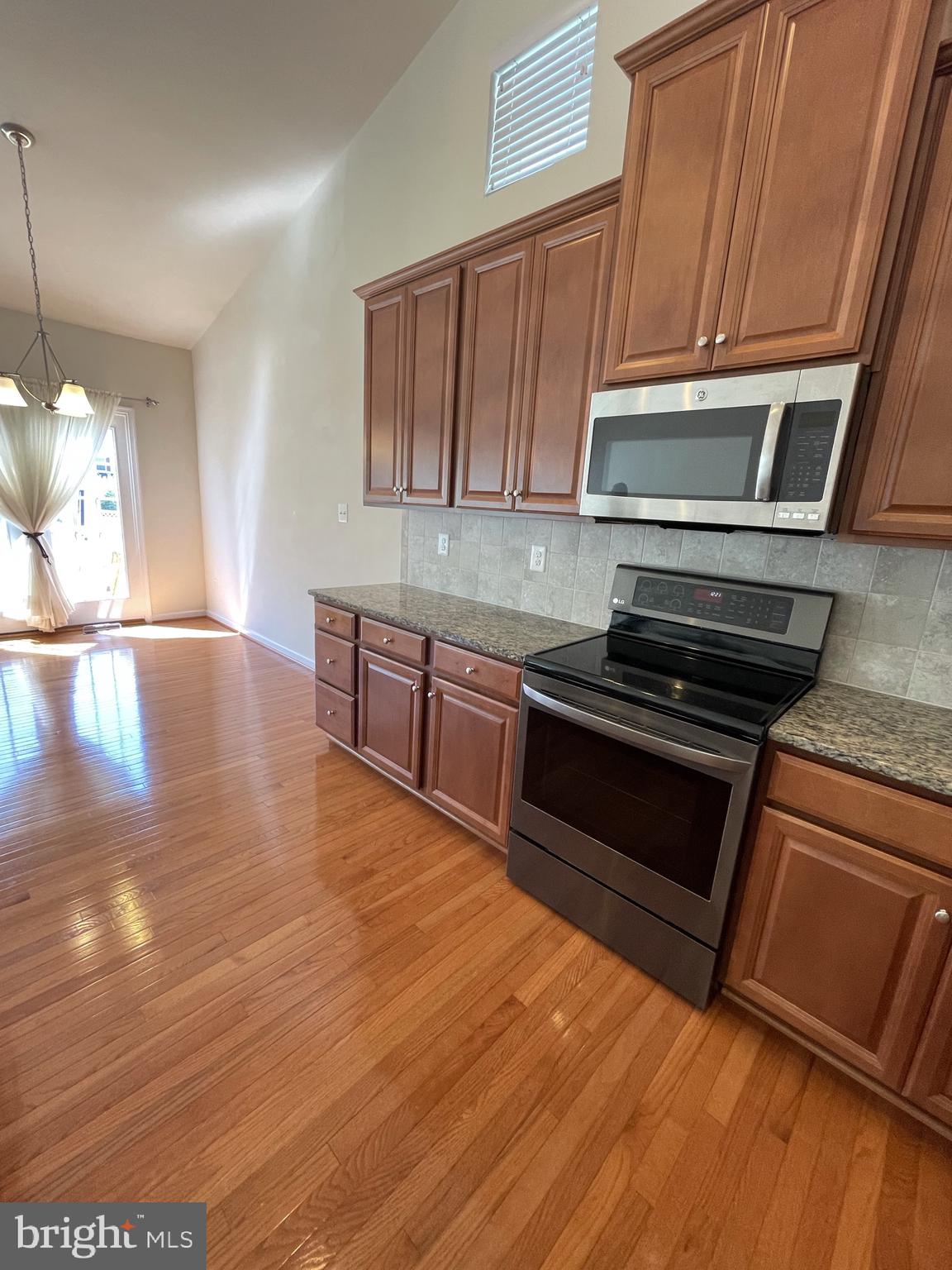 SHENANDOAH SPRINGS - Residential Lease