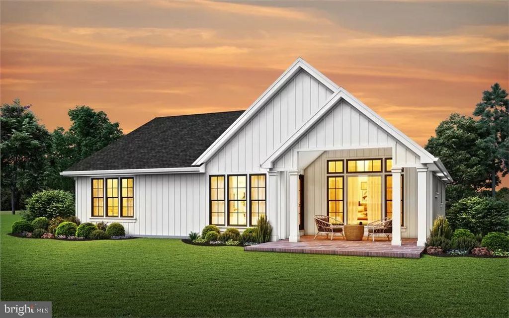 Photo of 4070 Rolling Meadow Court, YORK, PA 17408 (MLS # PAYK2085136)