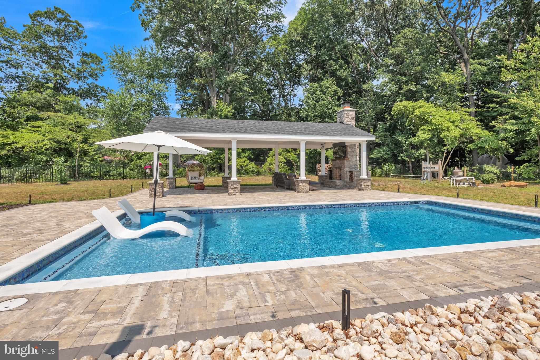 BARBARA HEIGHTS - Residential