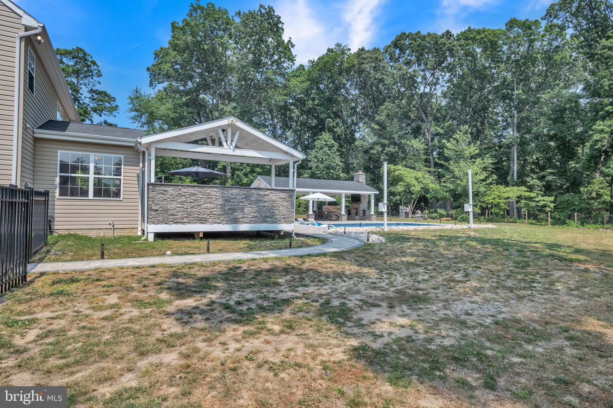 BARBARA HEIGHTS - Residential