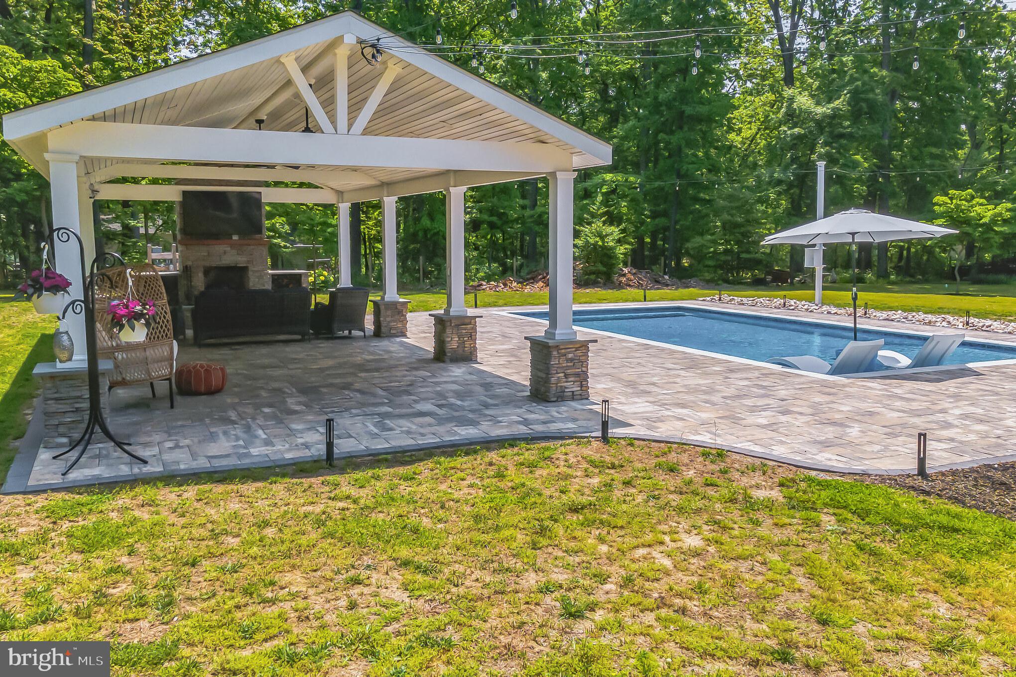 BARBARA HEIGHTS - Residential