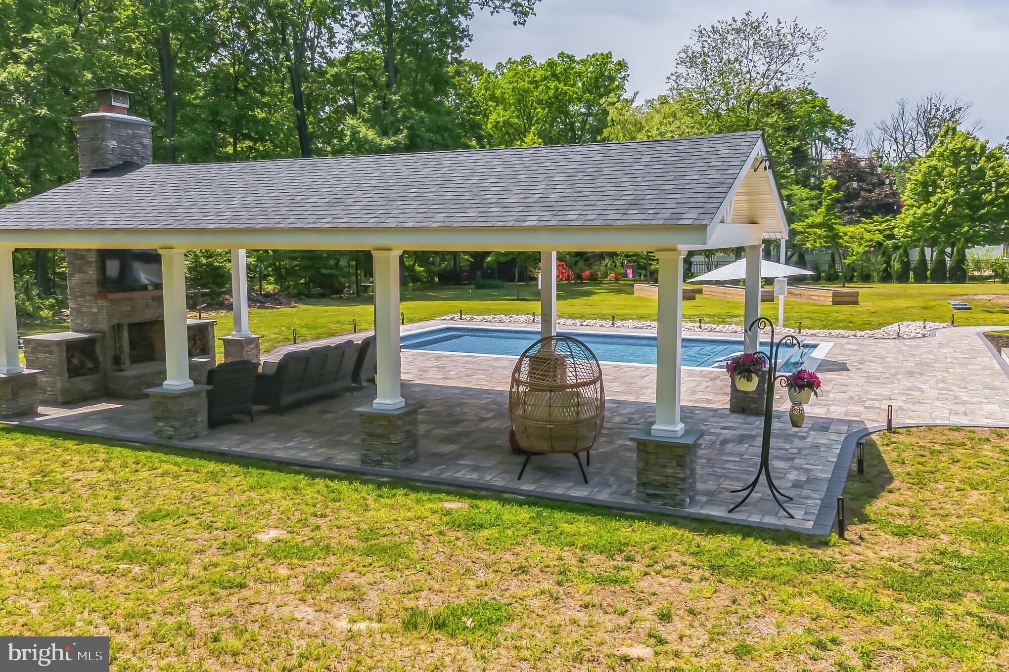 BARBARA HEIGHTS - Residential