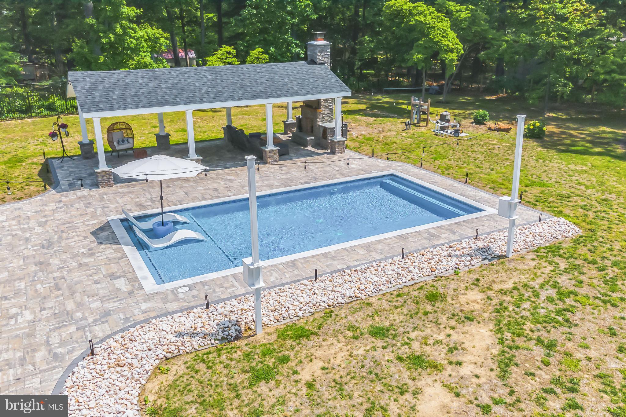 BARBARA HEIGHTS - Residential