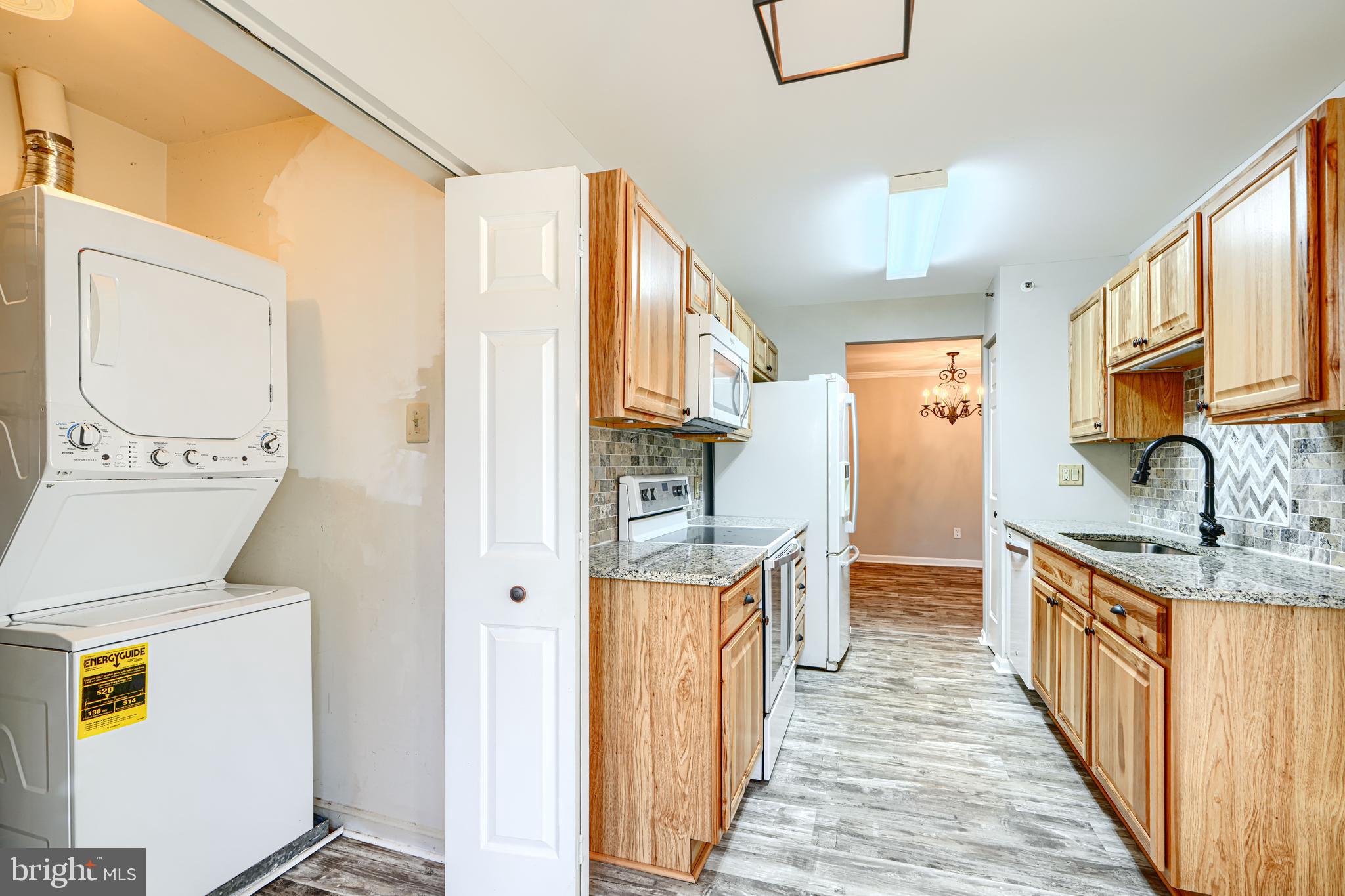 THE POINTE - Residential Lease