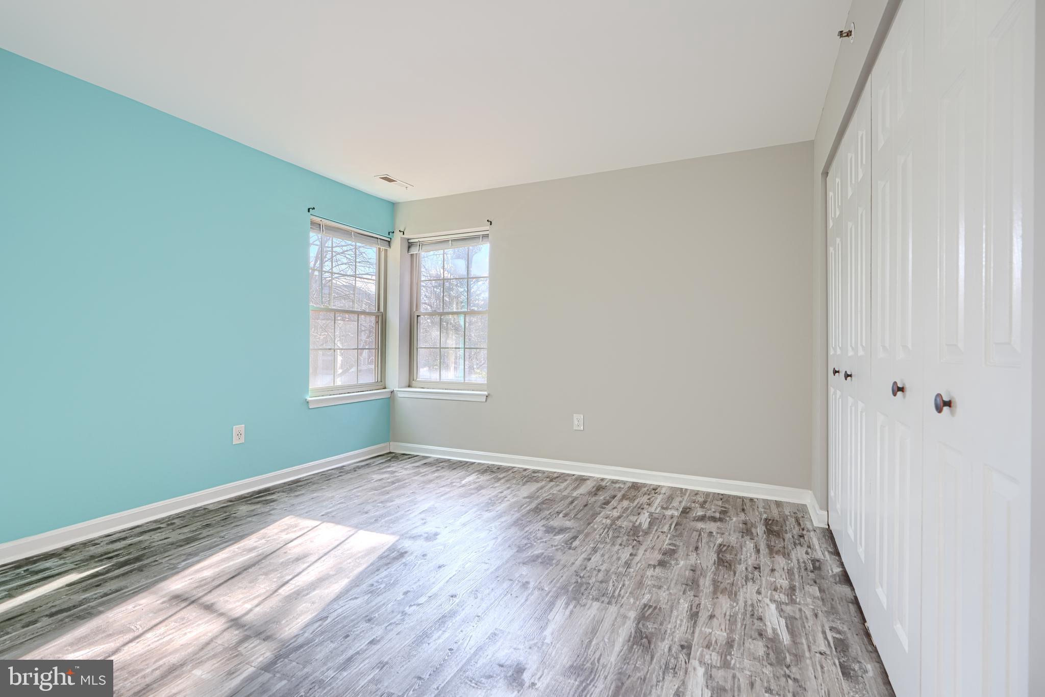 THE POINTE - Residential Lease