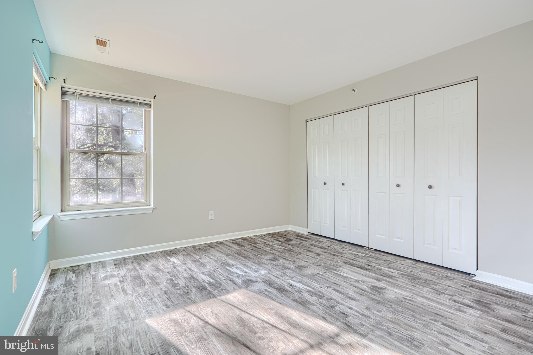 THE POINTE - Residential Lease