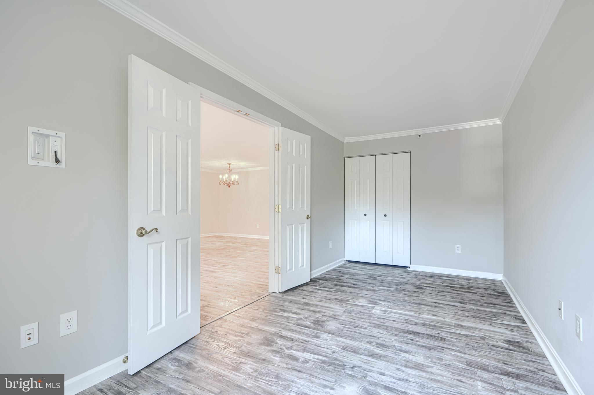 THE POINTE - Residential Lease