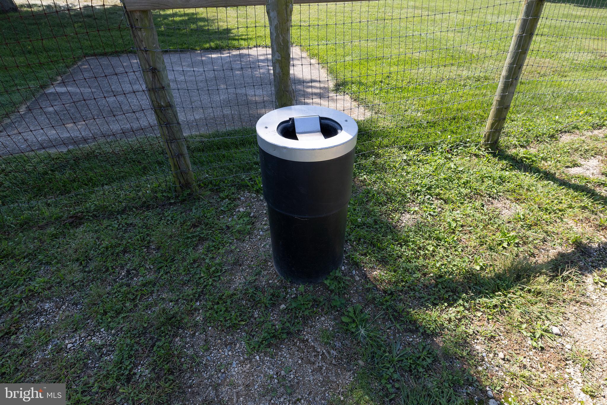 LOMBARD ACRES - Farm