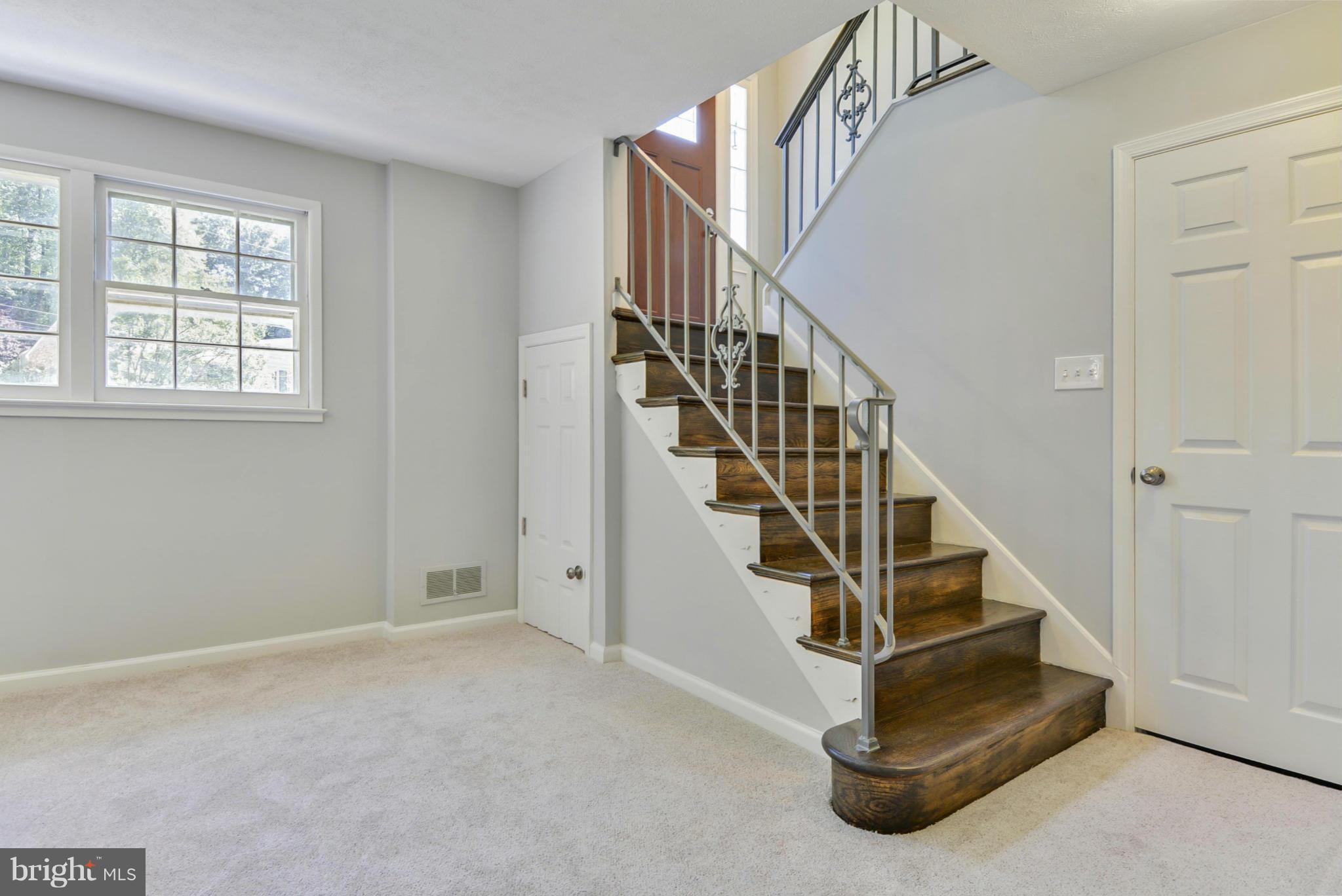 WILDWOOD KNOLLS - Residential