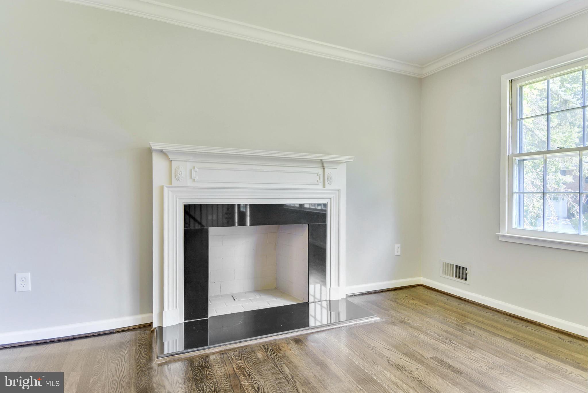 WILDWOOD KNOLLS - Residential