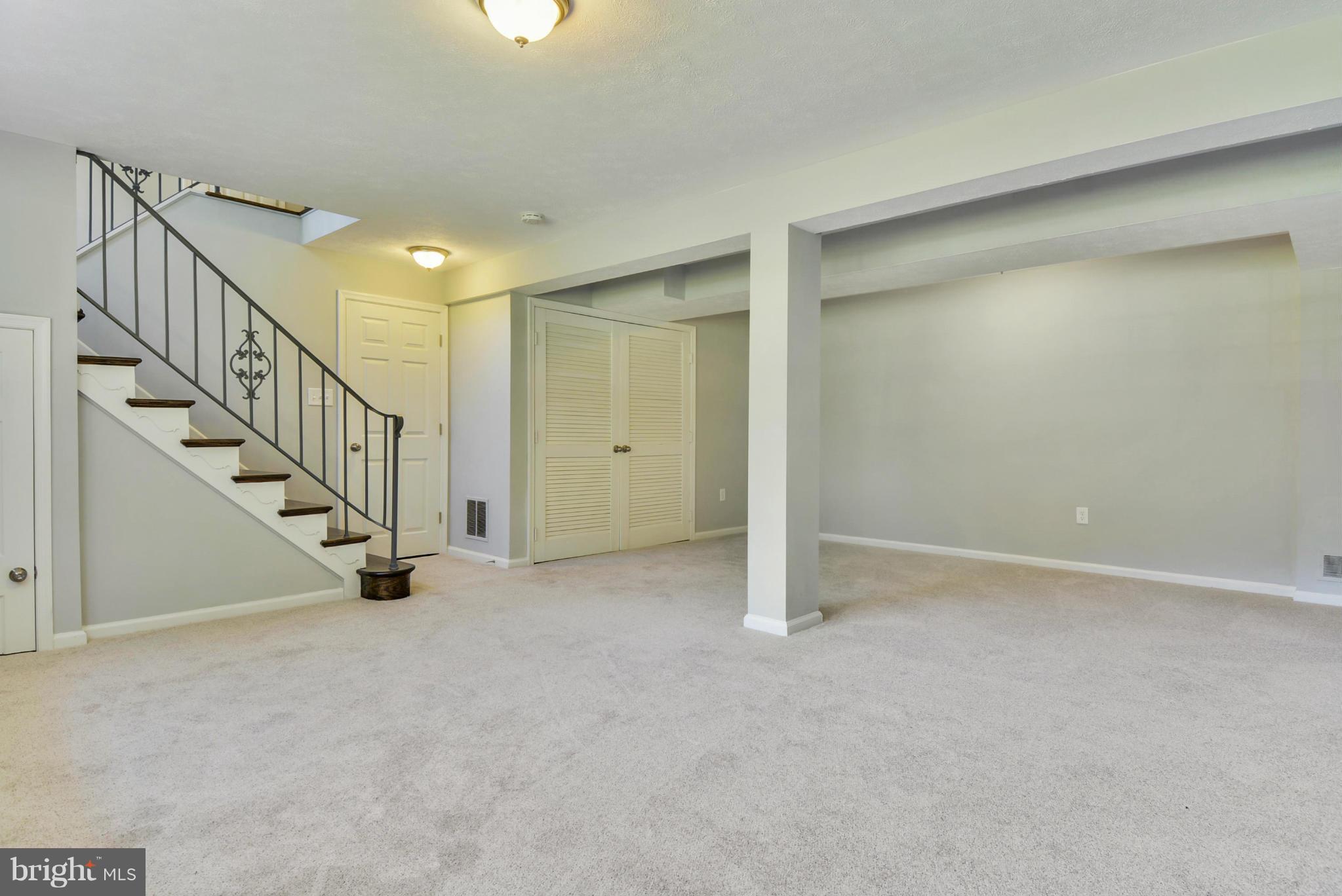 WILDWOOD KNOLLS - Residential