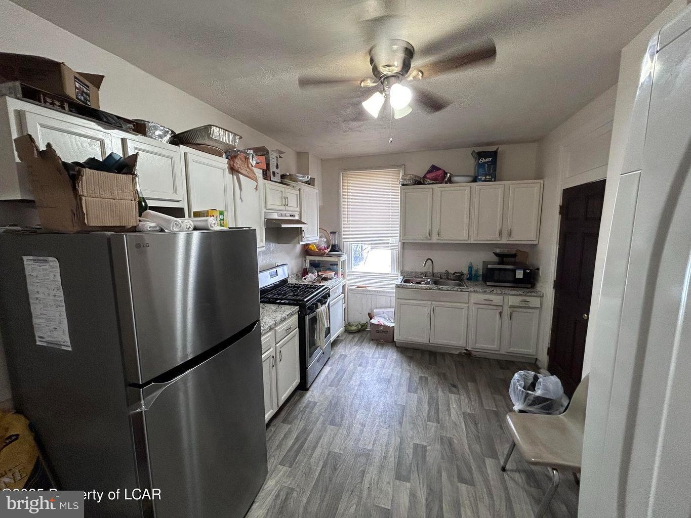 MELROSE GARDENS - Residential