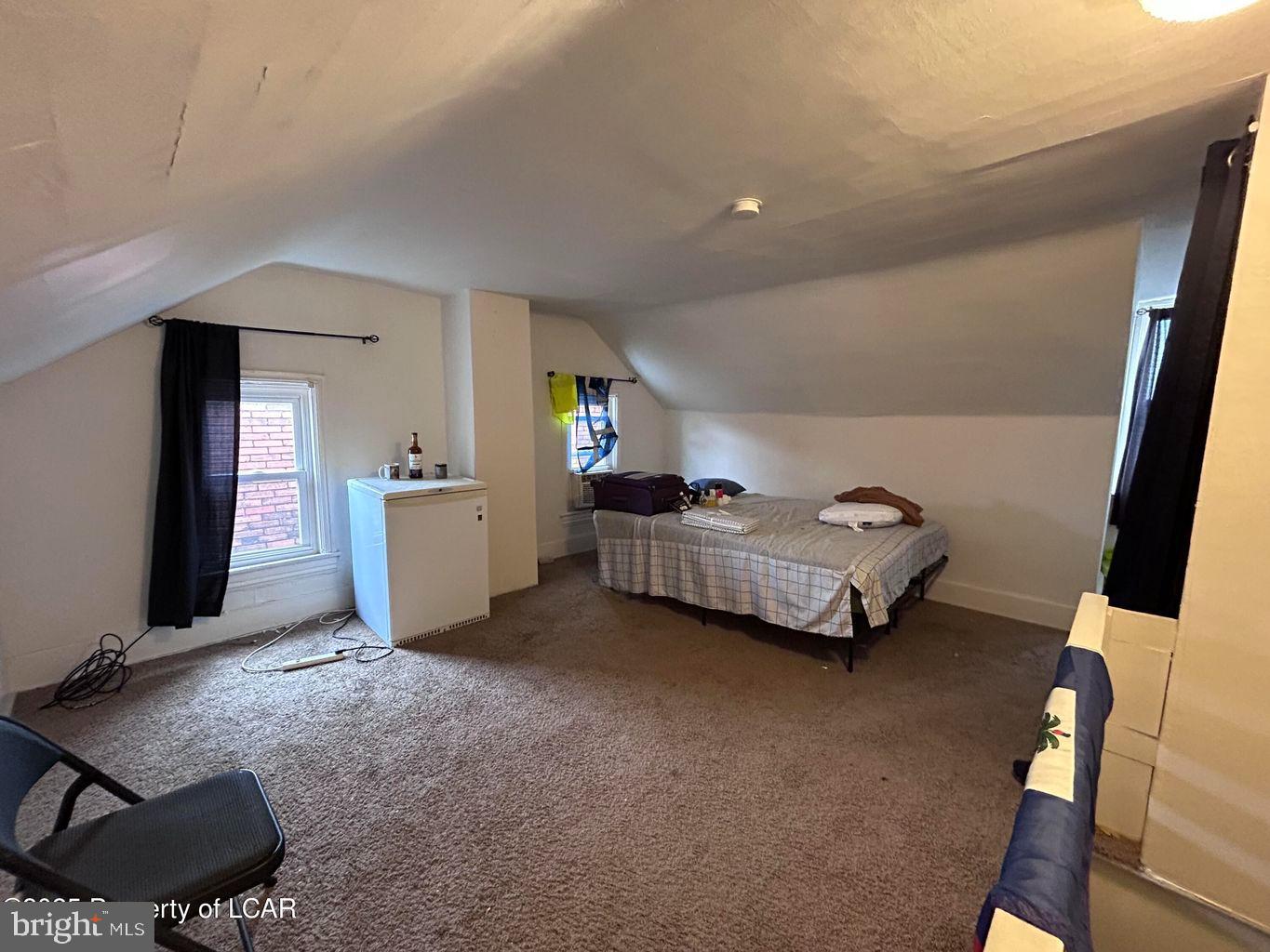 MELROSE GARDENS - Residential