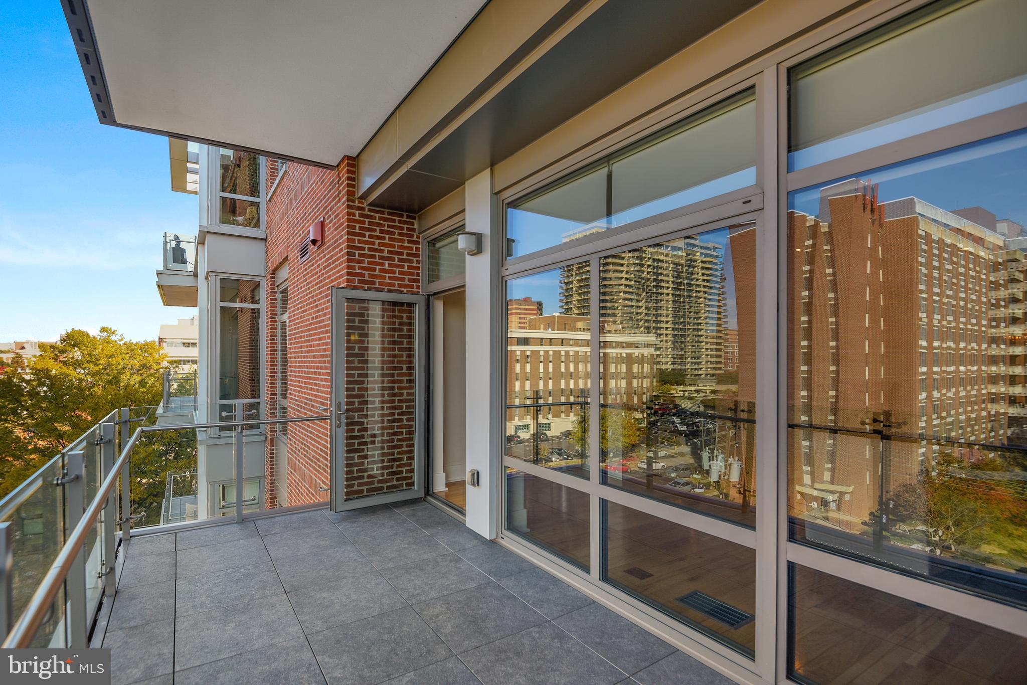 THE ORONOCO - Residential