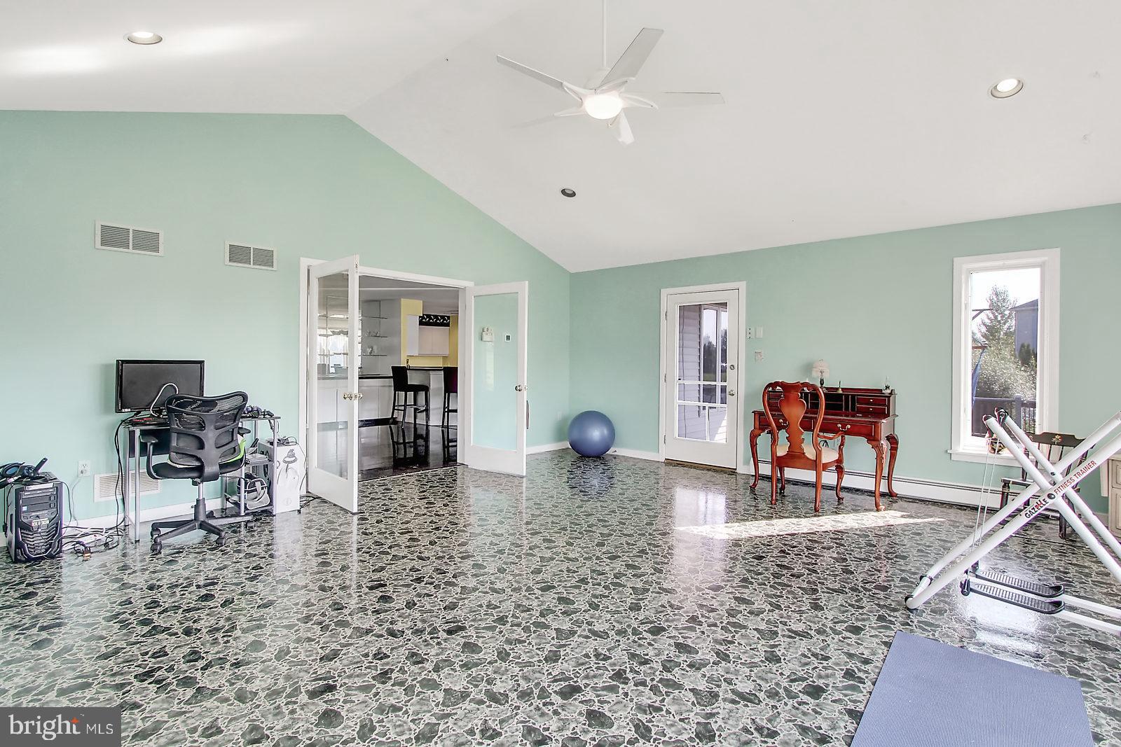 WIND RUSH FARMS - Residential