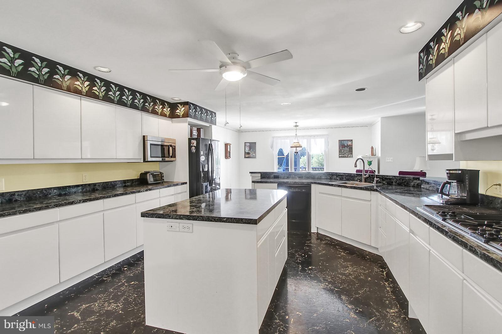 WIND RUSH FARMS - Residential