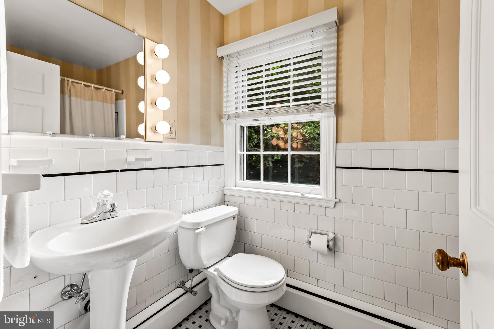 HOMELAND HISTORIC DISTRICT - Residential