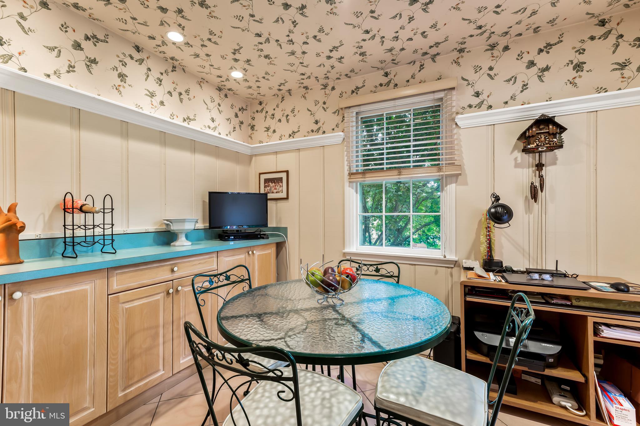 HOMELAND HISTORIC DISTRICT - Residential