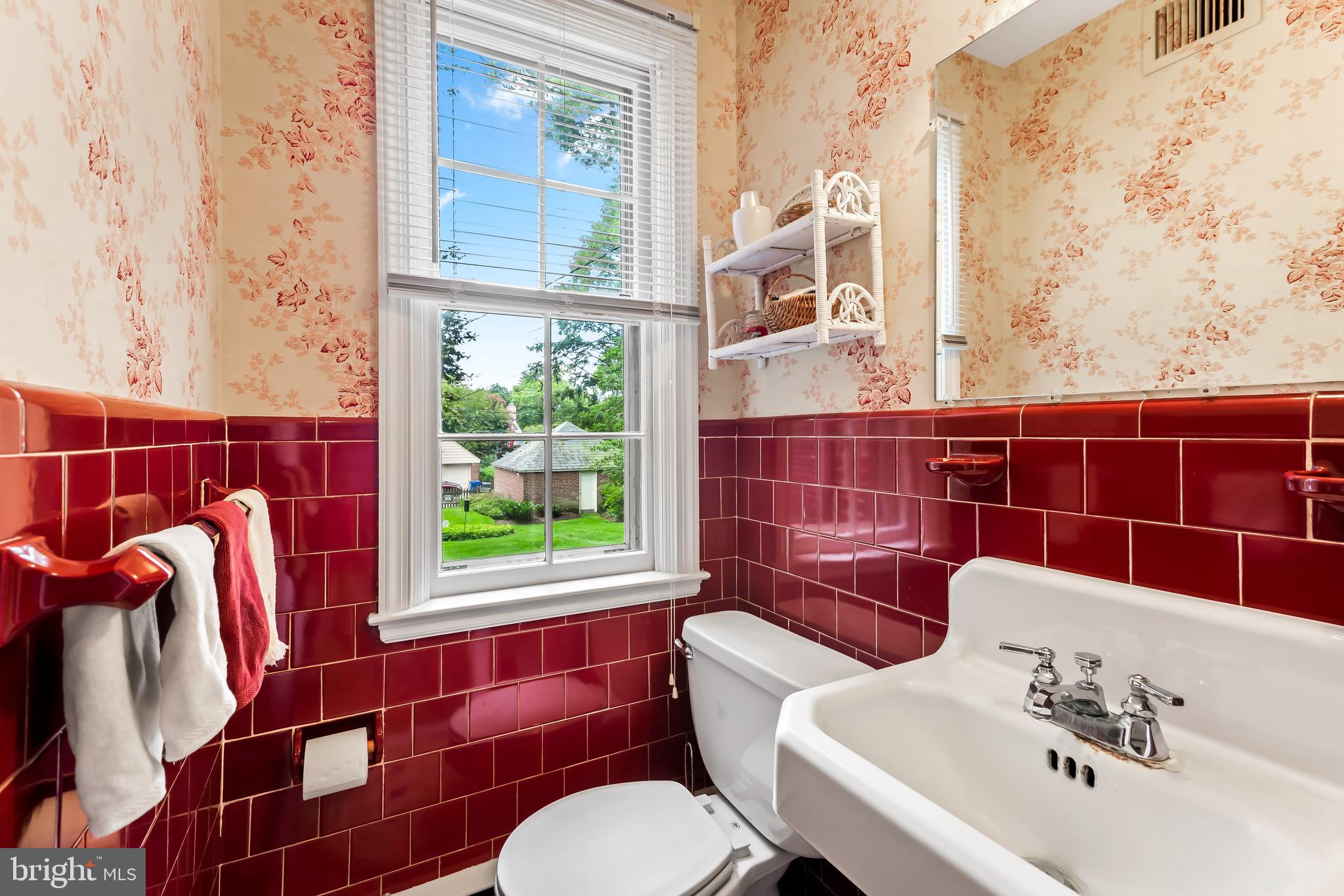 HOMELAND HISTORIC DISTRICT - Residential