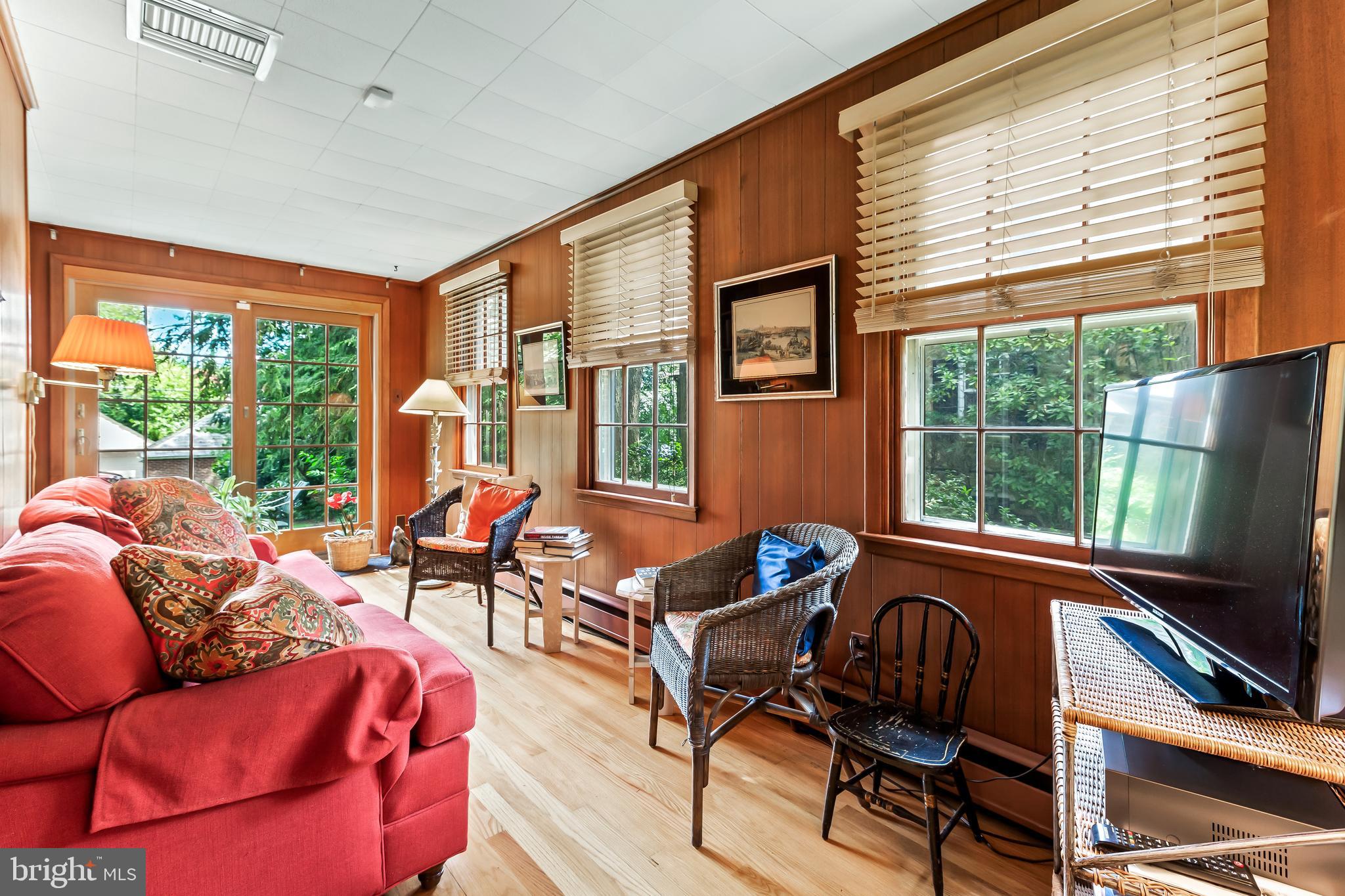 HOMELAND HISTORIC DISTRICT - Residential