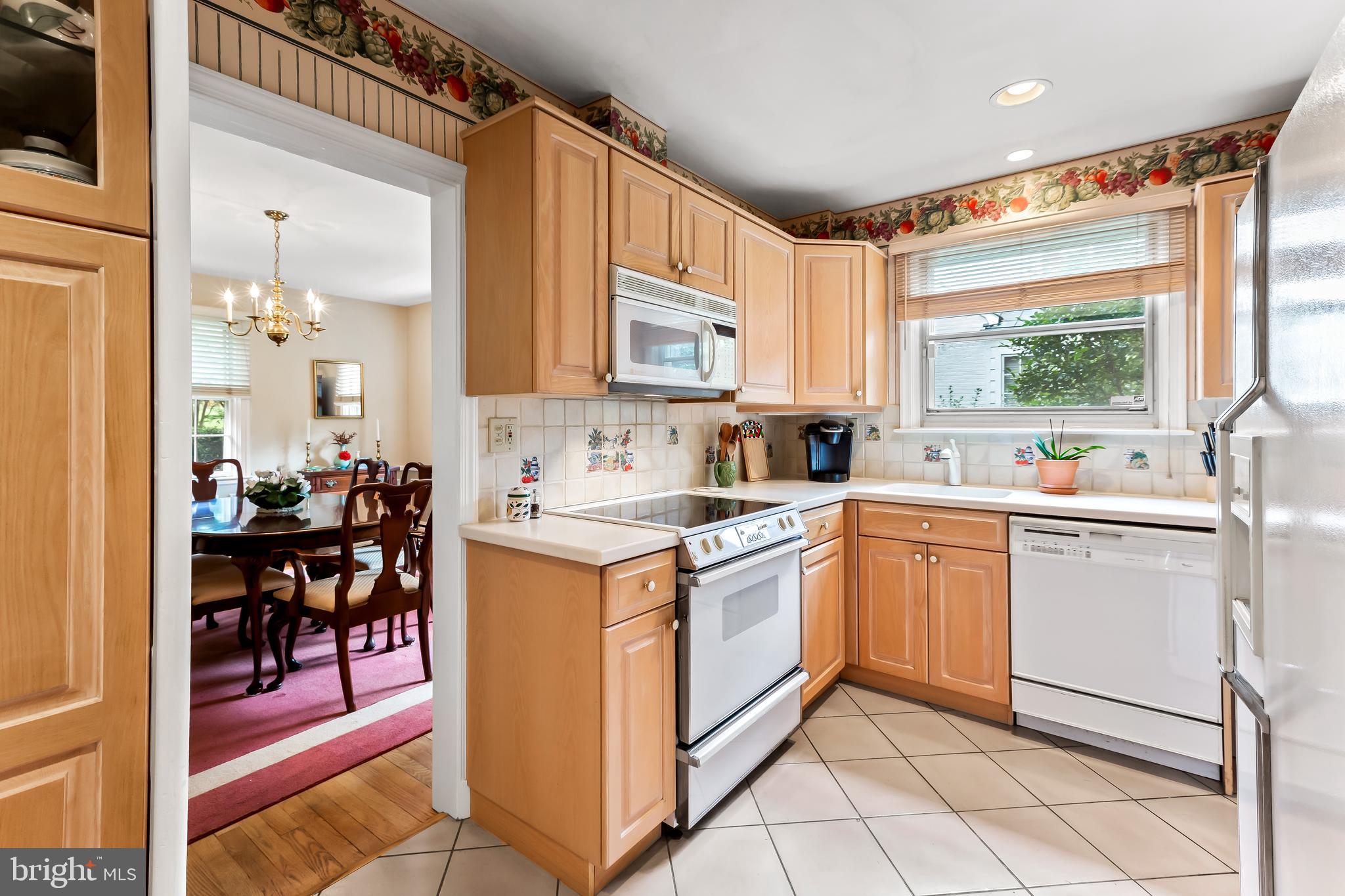 HOMELAND HISTORIC DISTRICT - Residential