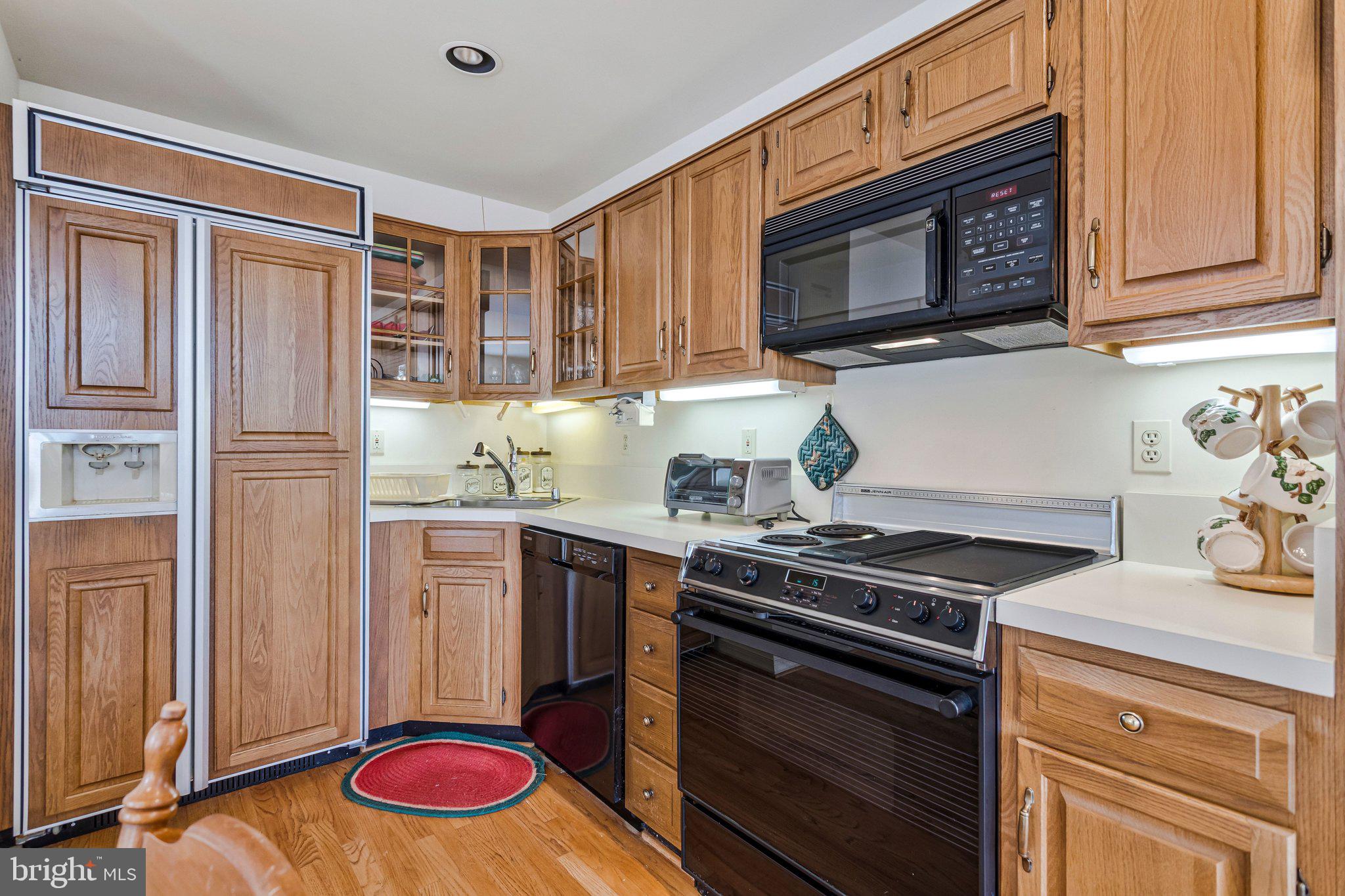 HOLLAND POINT - Residential