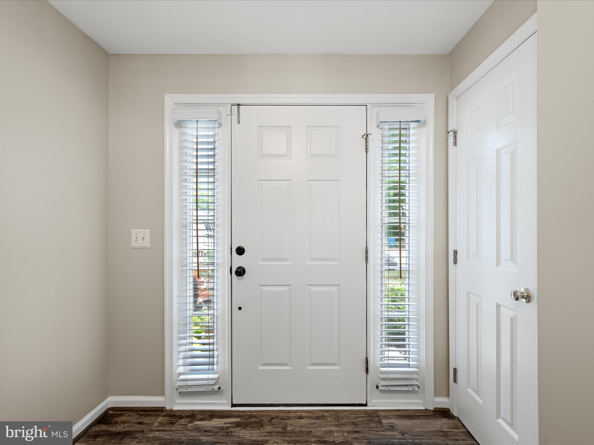 SOUTH RIDING - Residential Lease