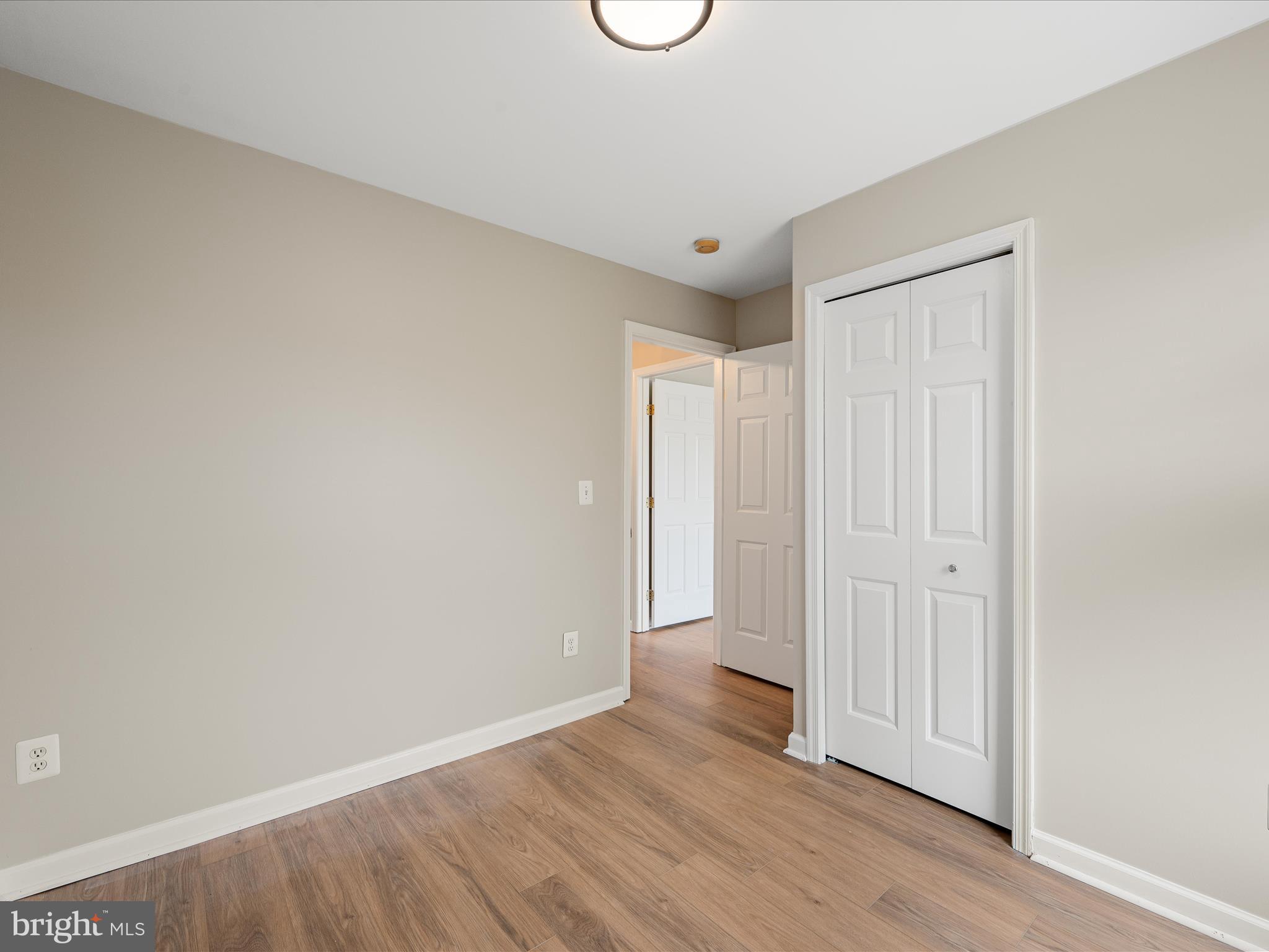 SOUTH RIDING - Residential Lease