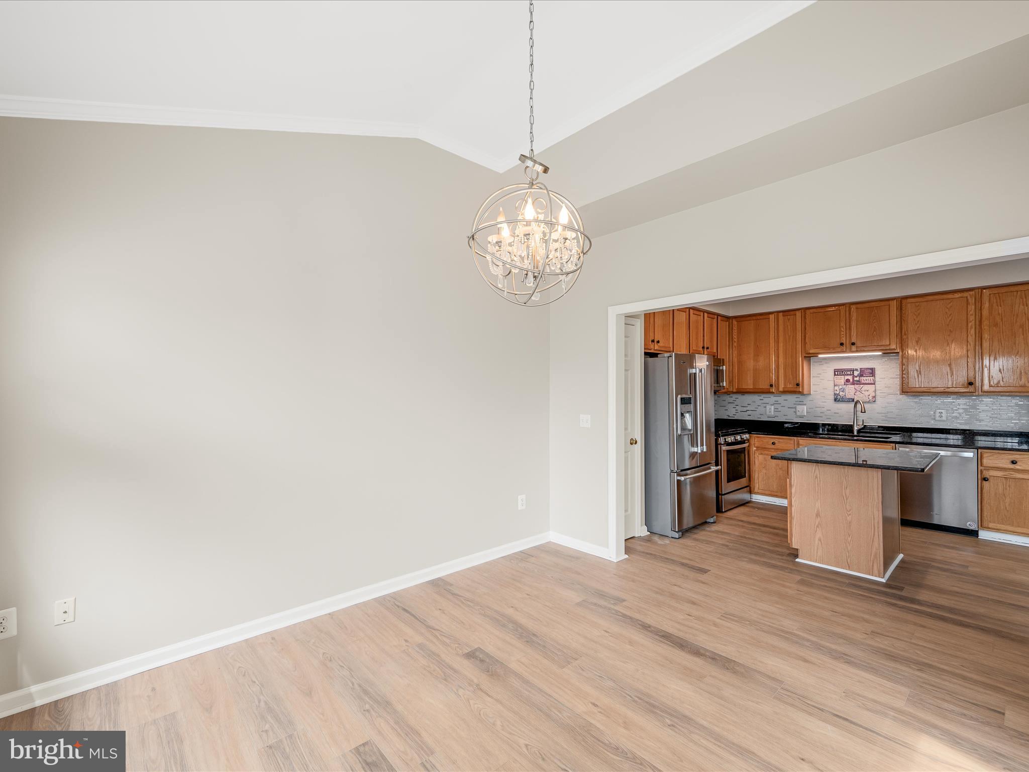 SOUTH RIDING - Residential Lease