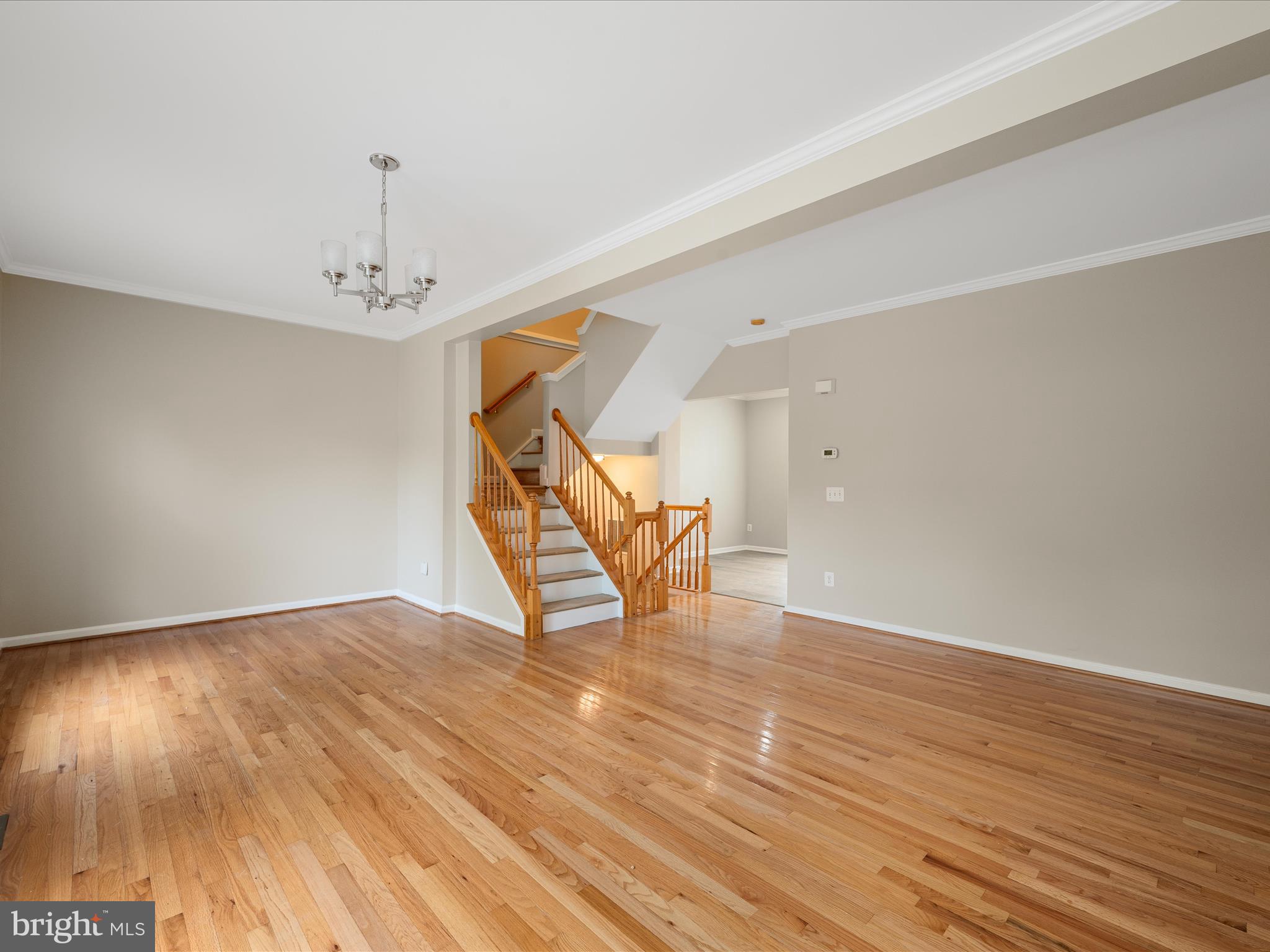 SOUTH RIDING - Residential Lease