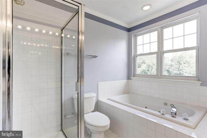 AVALON EAST - Residential Lease