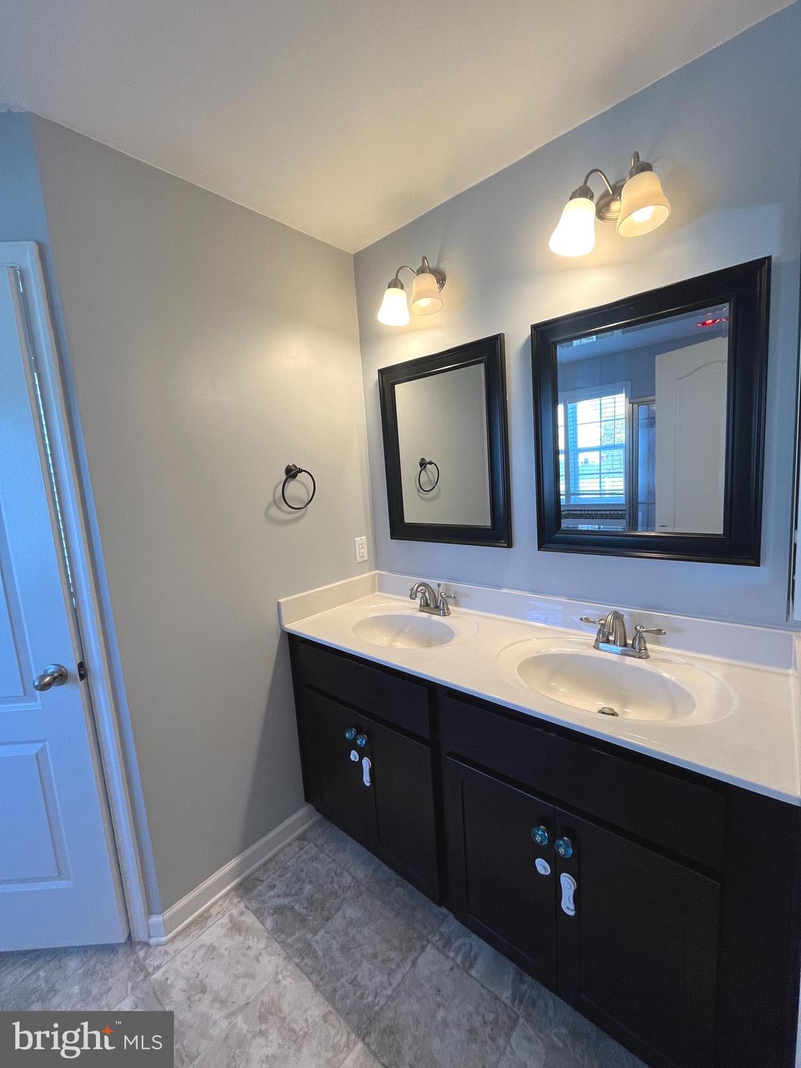 MCCAULEY CROSSING - Residential