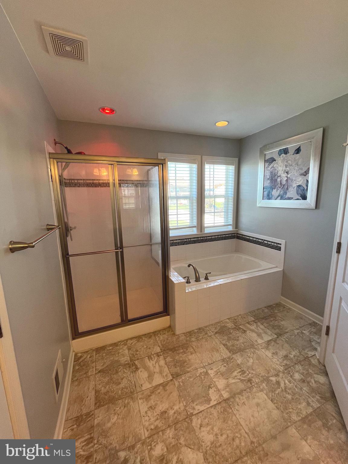 MCCAULEY CROSSING - Residential