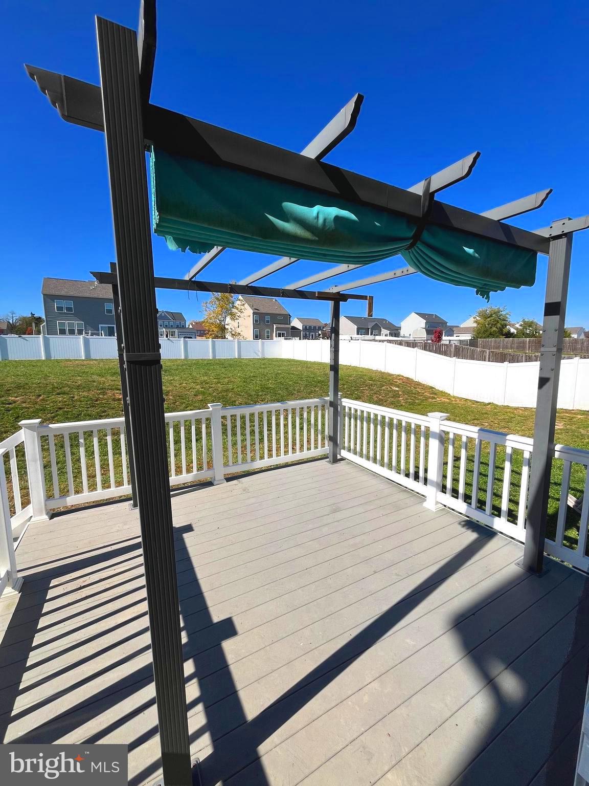 MCCAULEY CROSSING - Residential