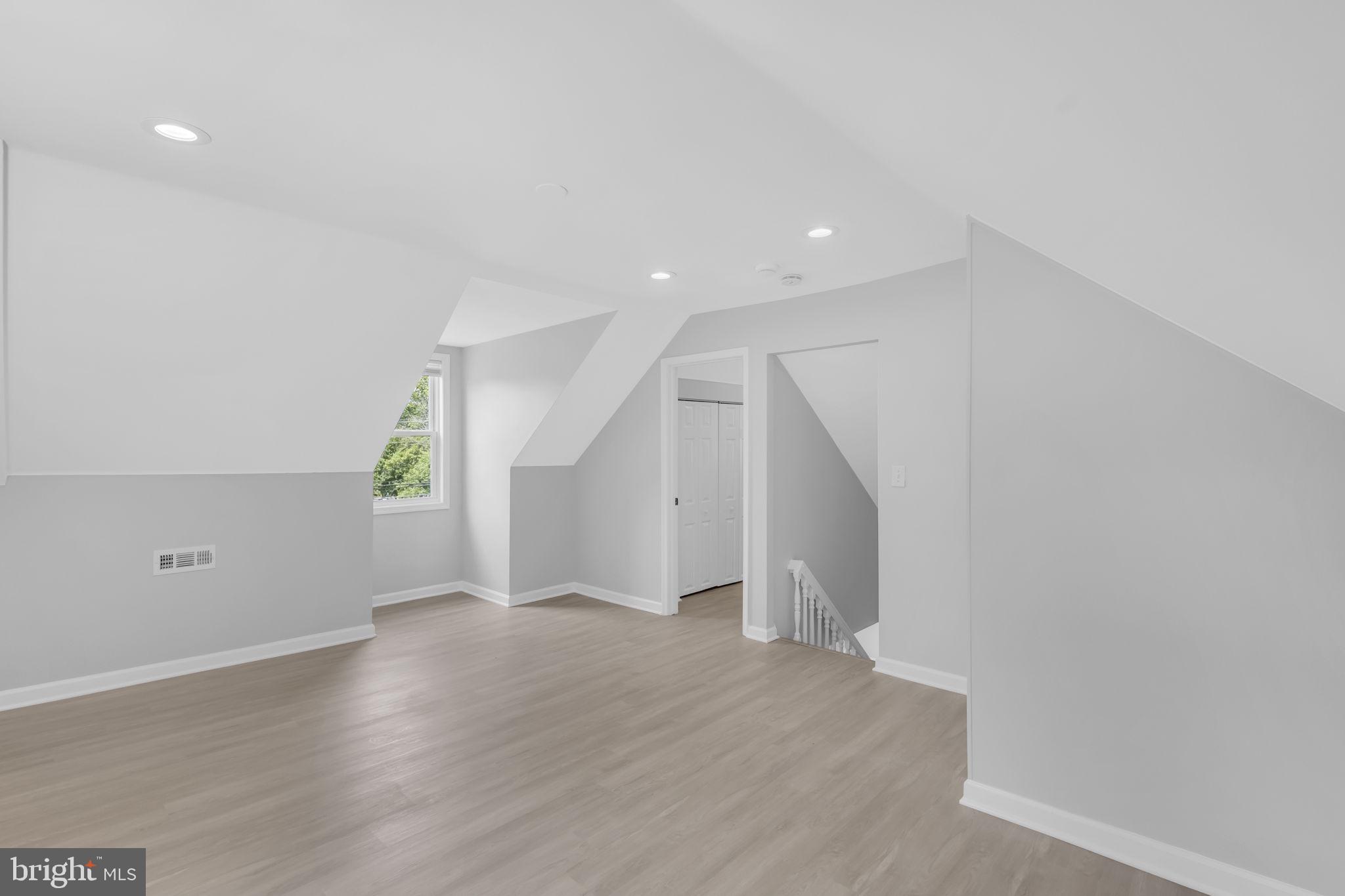 SILESIA - Residential