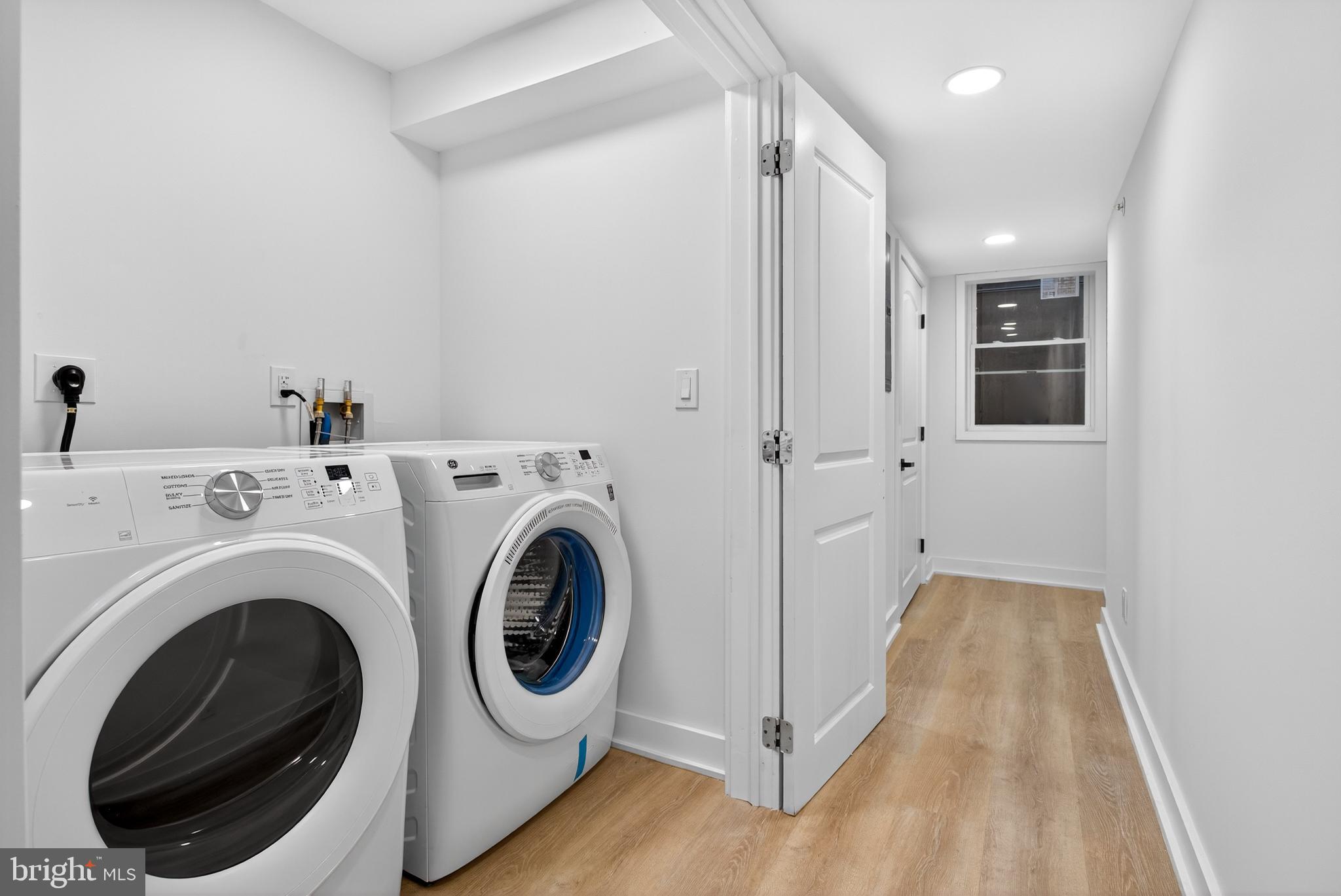 PORT RICHMOND - Residential