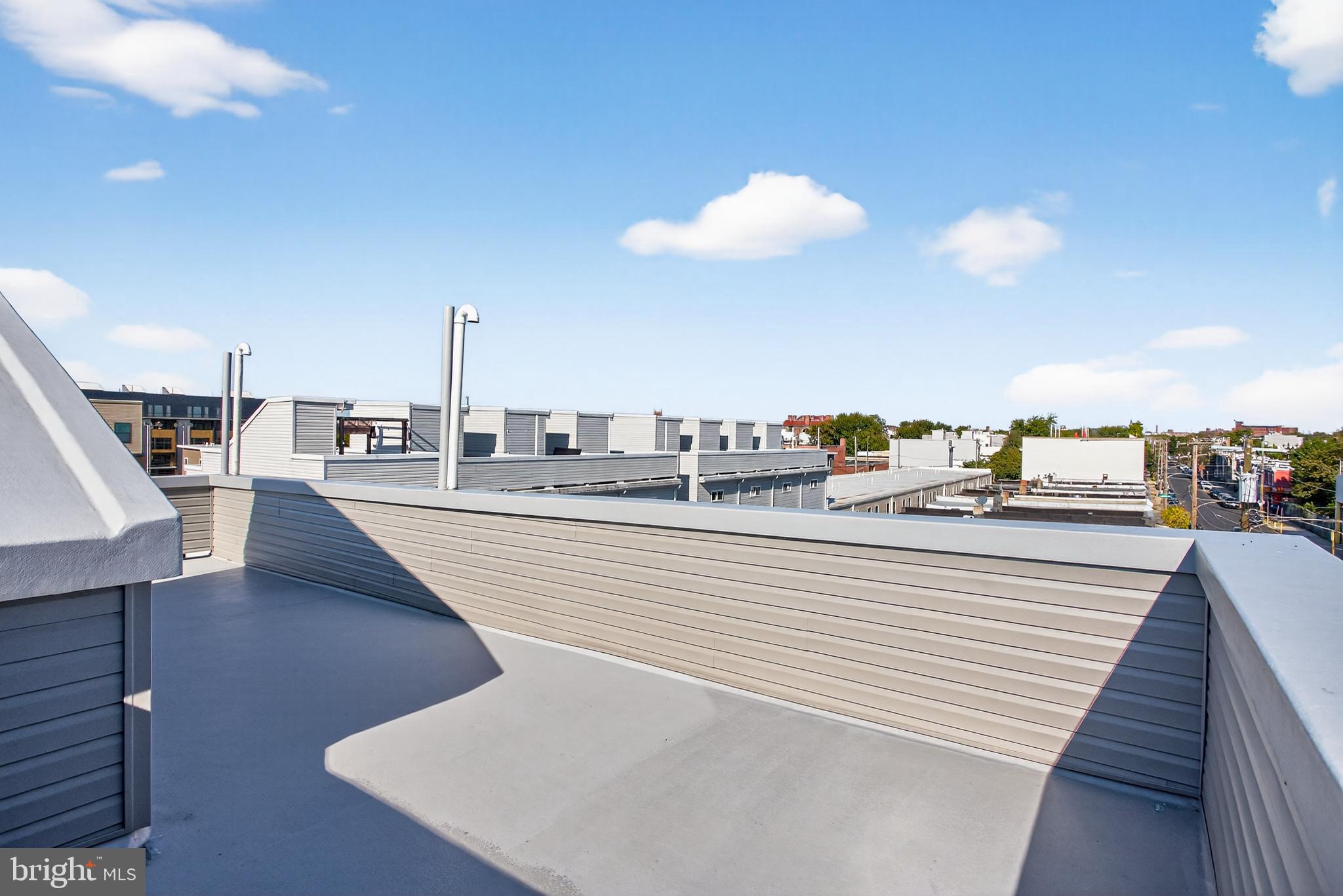 PORT RICHMOND - Residential