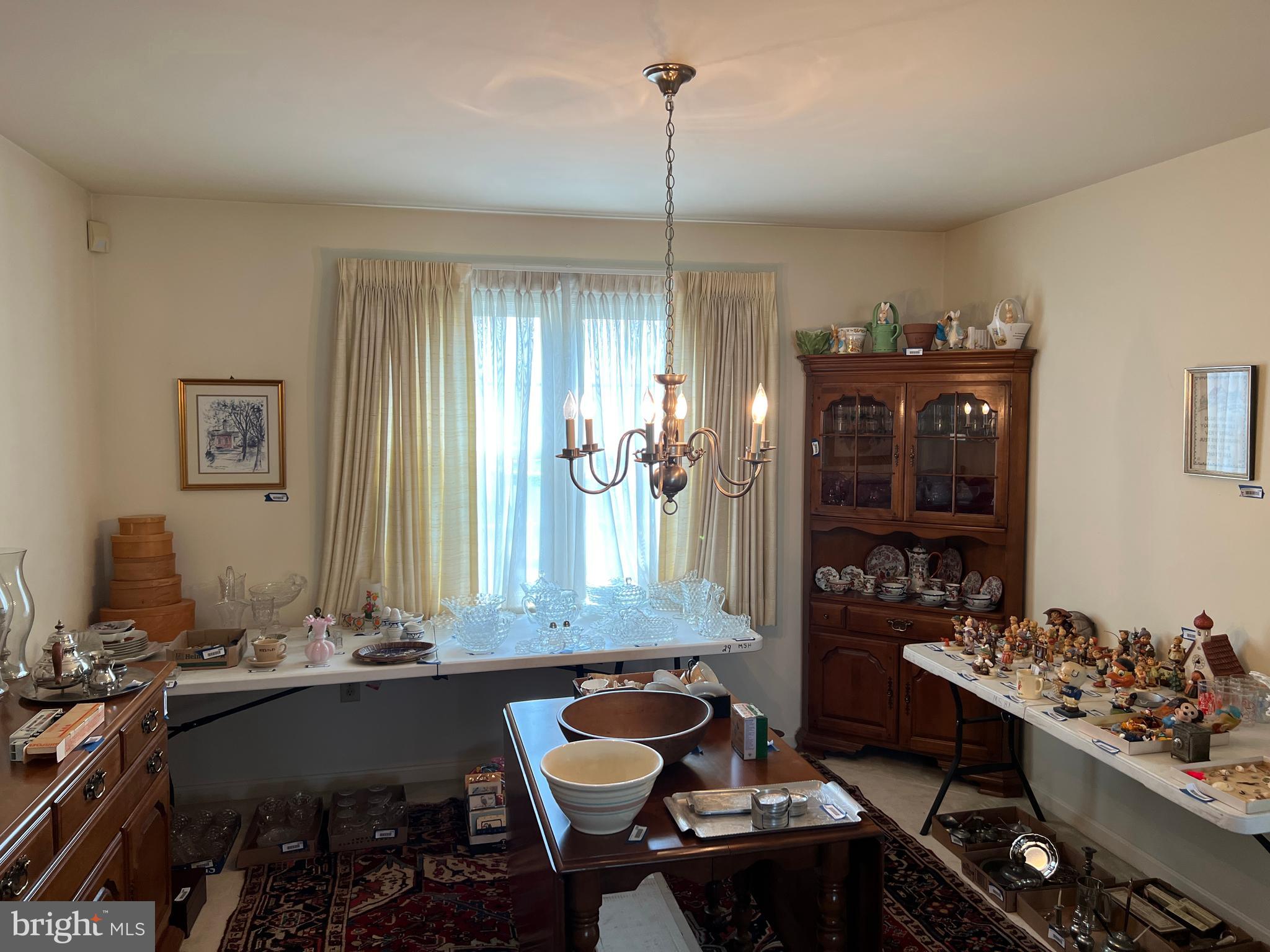 MAUGANS MEADOWS - Residential