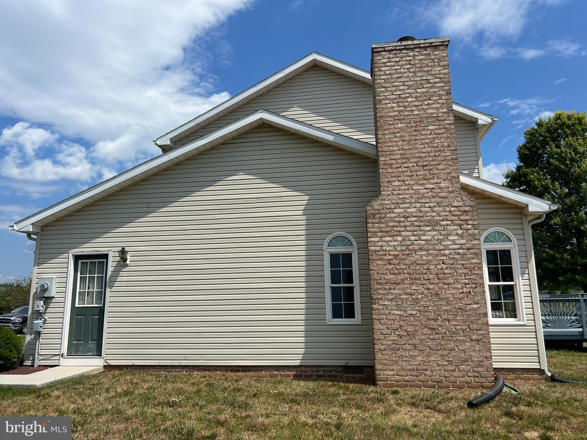 MAUGANS MEADOWS - Residential