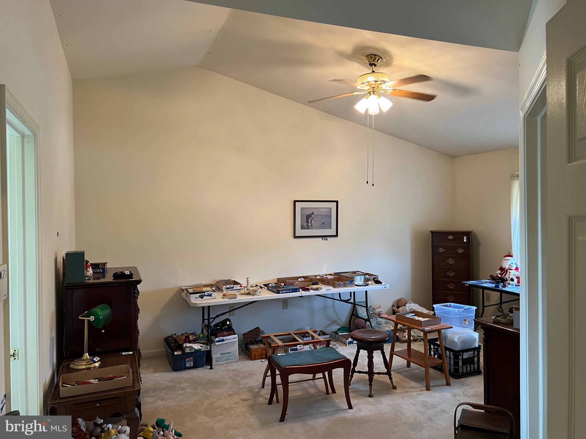 MAUGANS MEADOWS - Residential