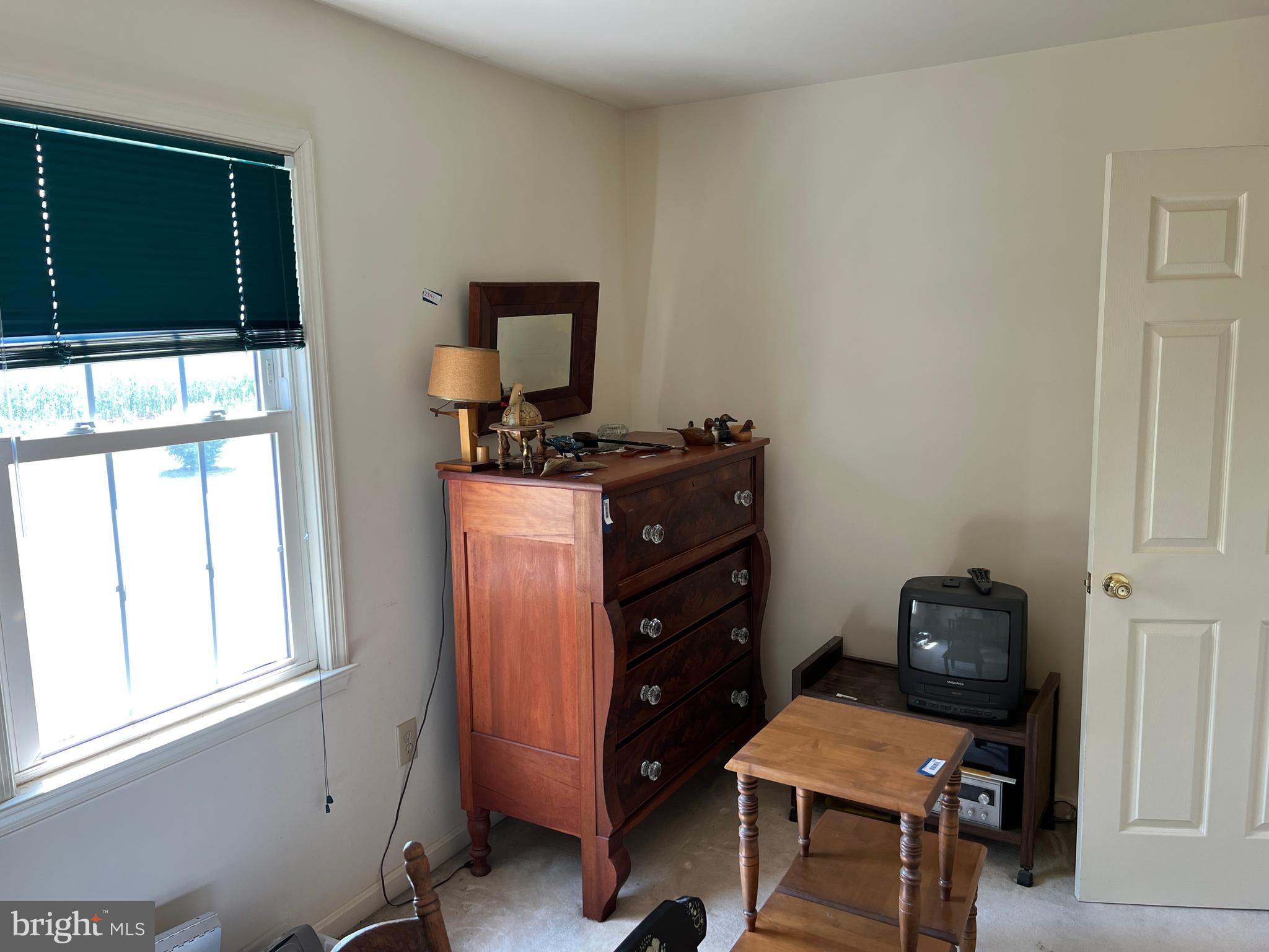 MAUGANS MEADOWS - Residential