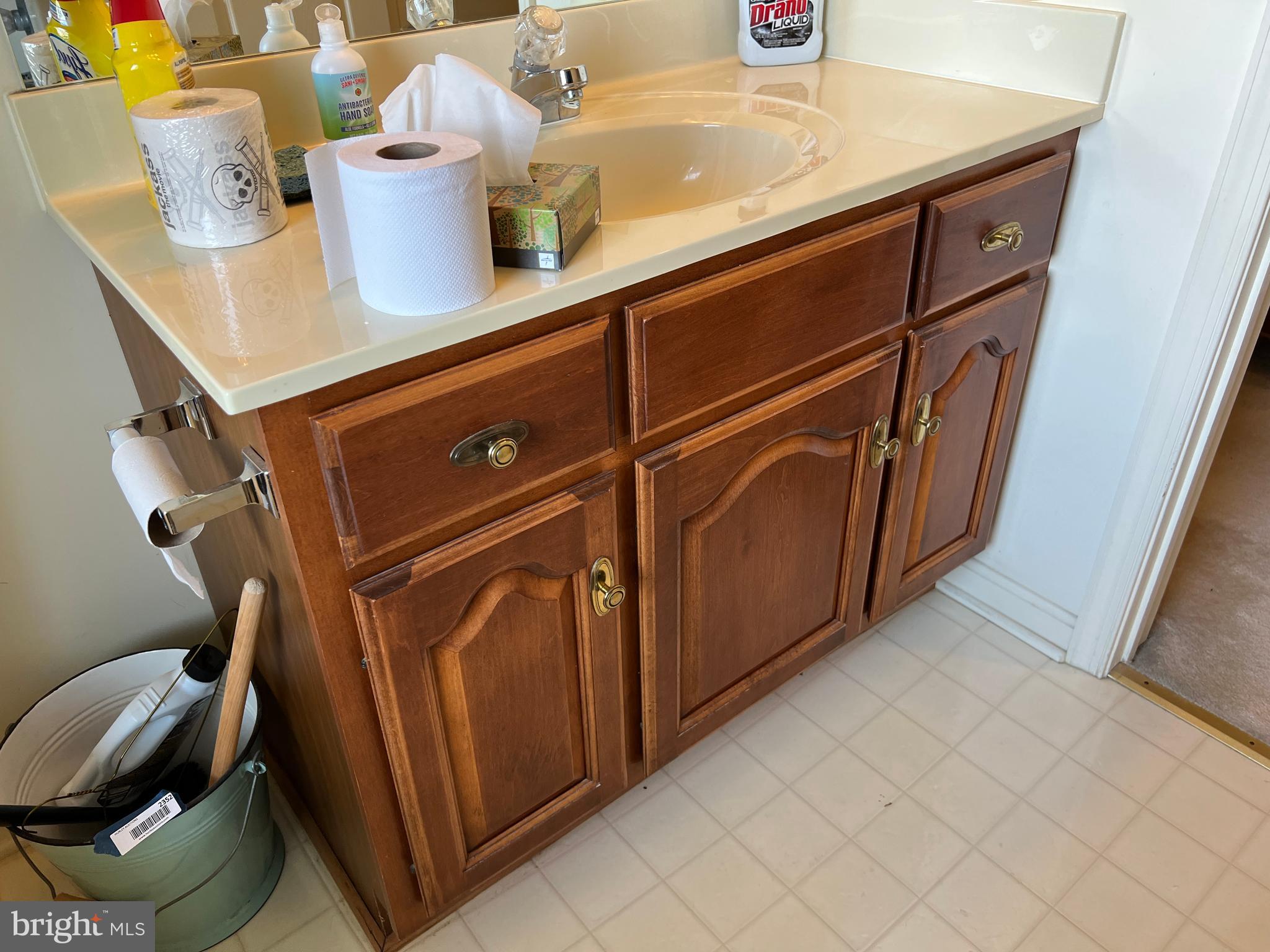 MAUGANS MEADOWS - Residential