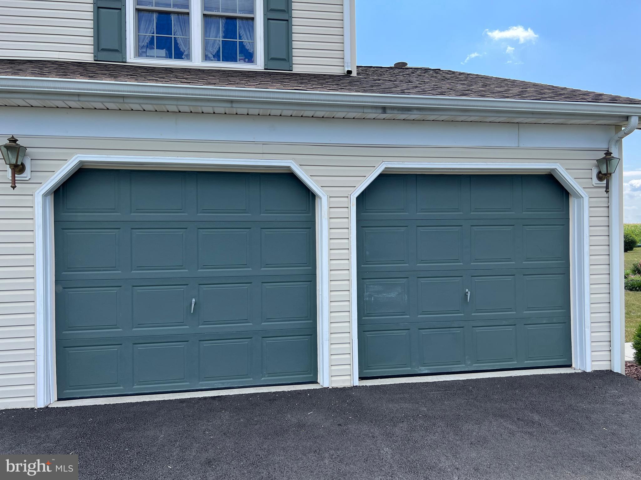 MAUGANS MEADOWS - Residential